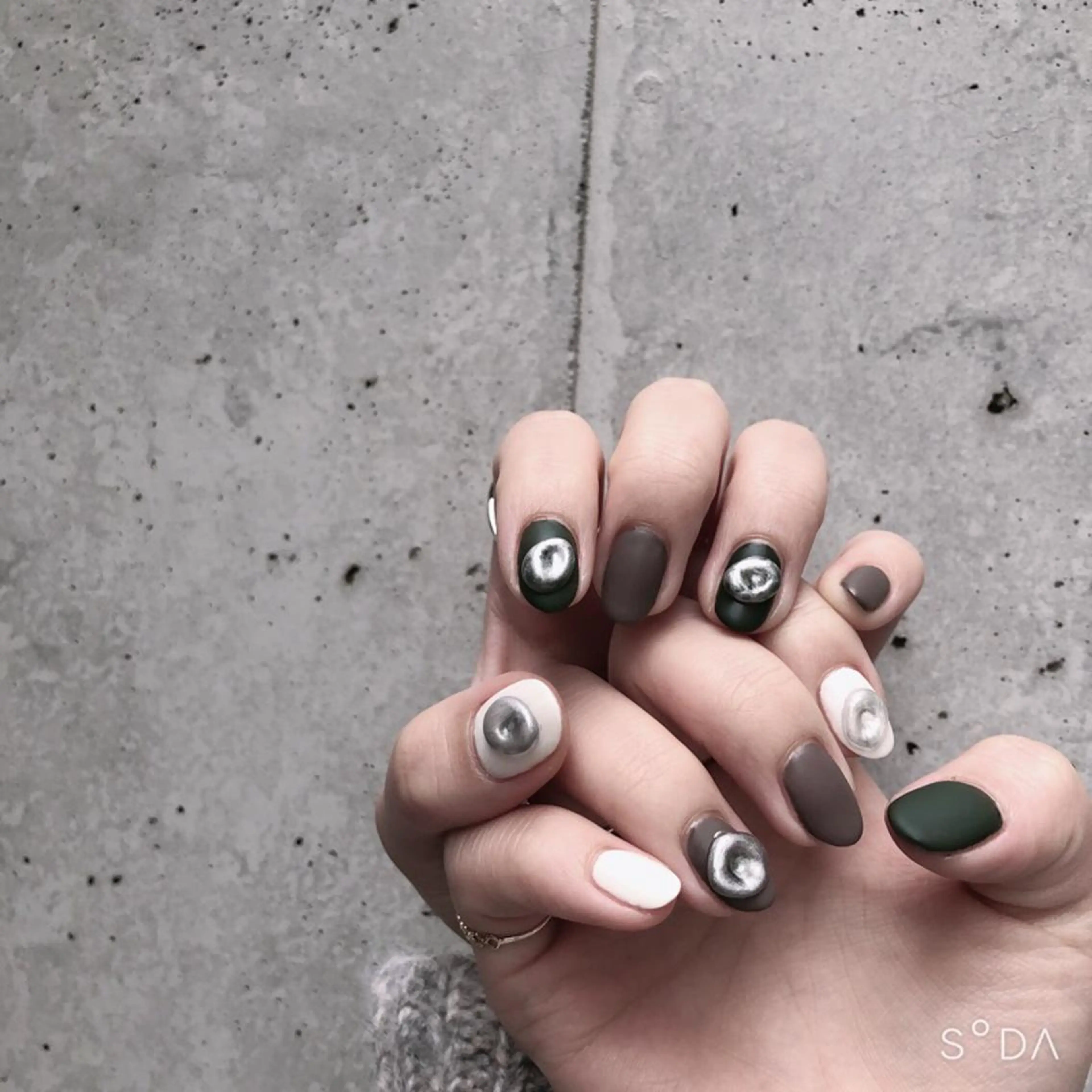 ネイル マットネイル You kyehwaのネイルデザイン