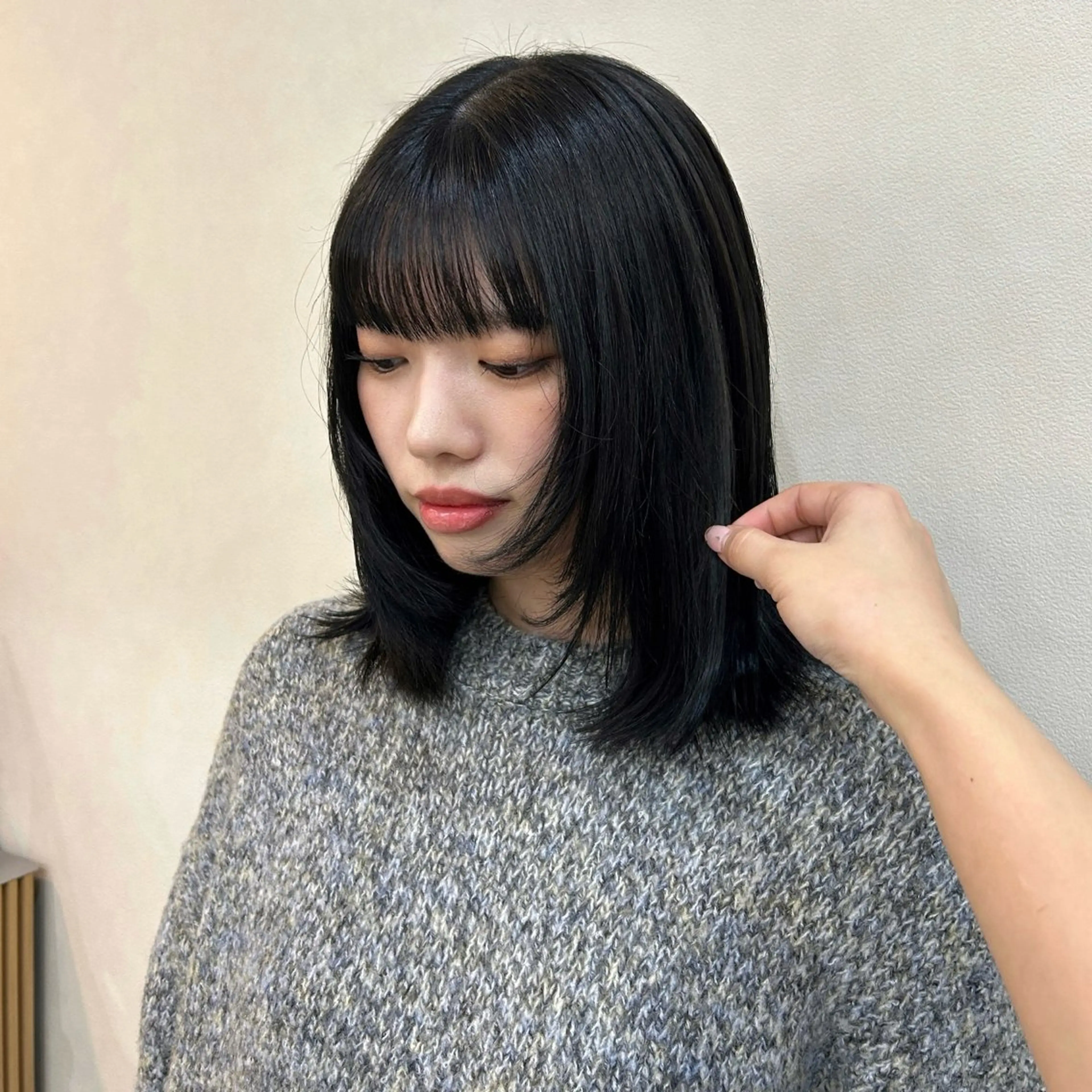 ミディアム カット ヘアカラー トリートメント MIDORI🌙 透明感/ベージュのヘアスタイル