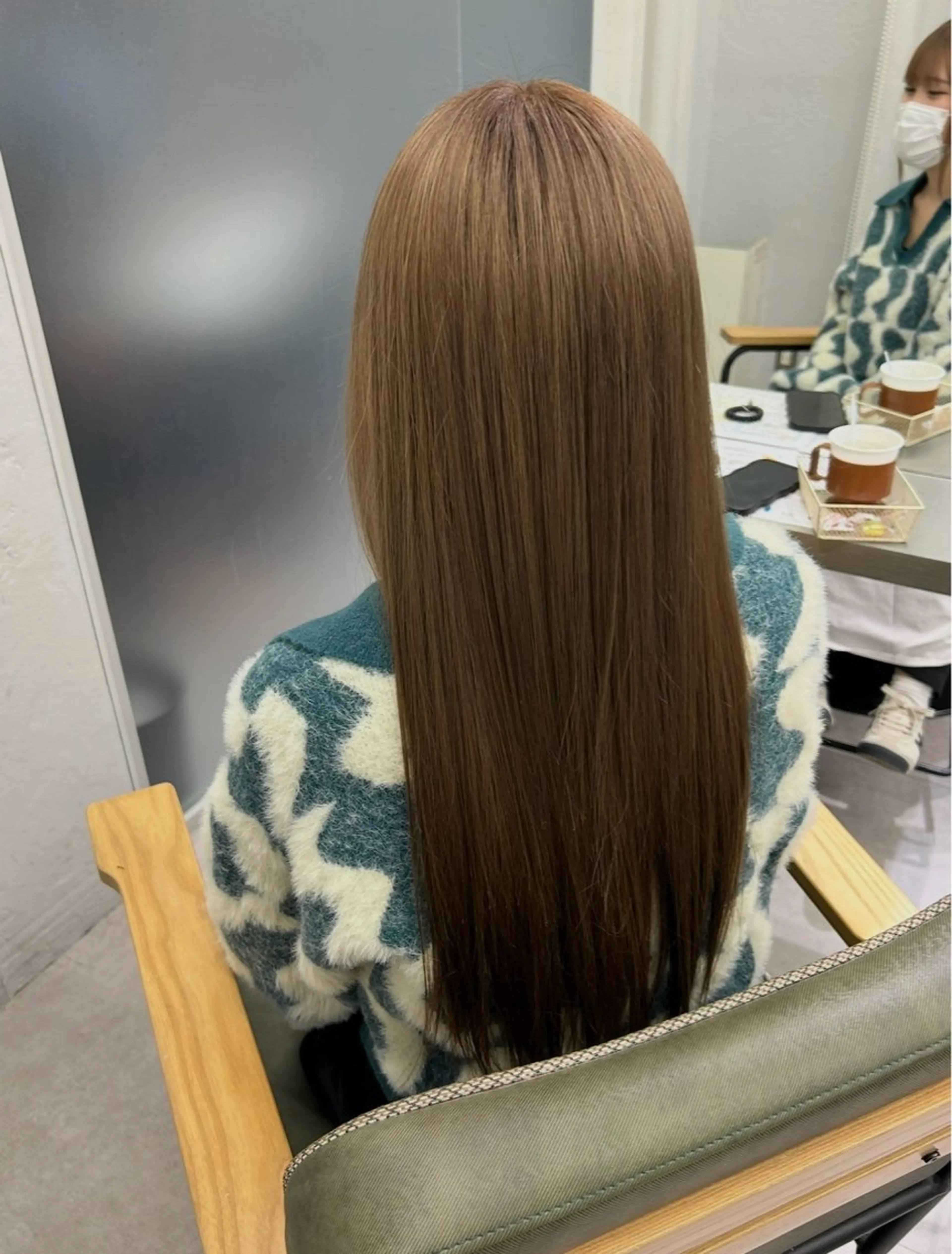 ロング カラー ベージュカラー ブリーチ ブリーチなしカラー 学生 トリートメント ヘアカラー 梅田/ベージュ／ 艶カラー／三宅空翔のヘアスタイル