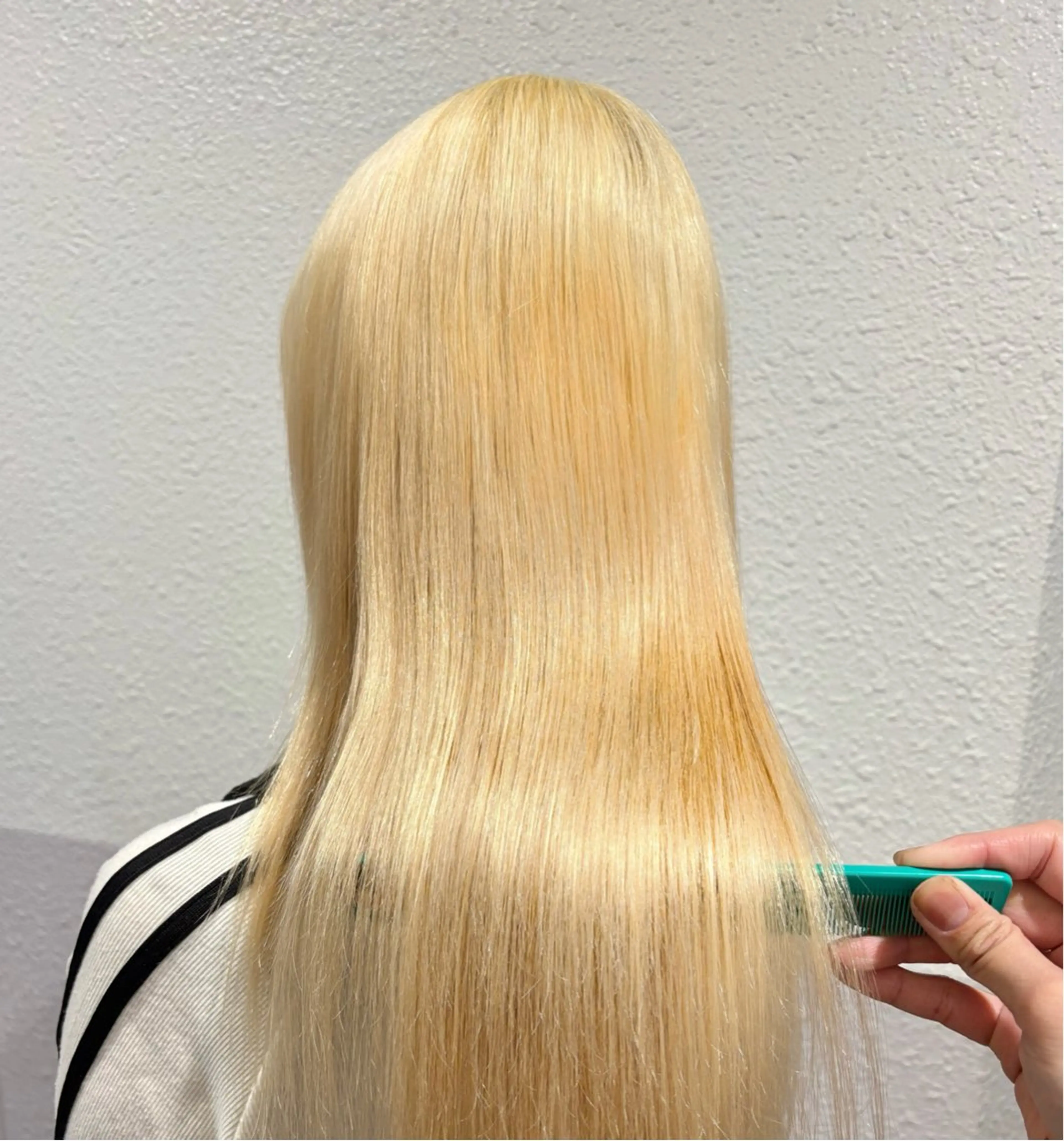 ロング カラー ブリーチ ブロンド ケアブリーチ ハイトーンカラー ヘアカラー 艶ハイトーン/ 輝保🤍✨のヘアスタイル