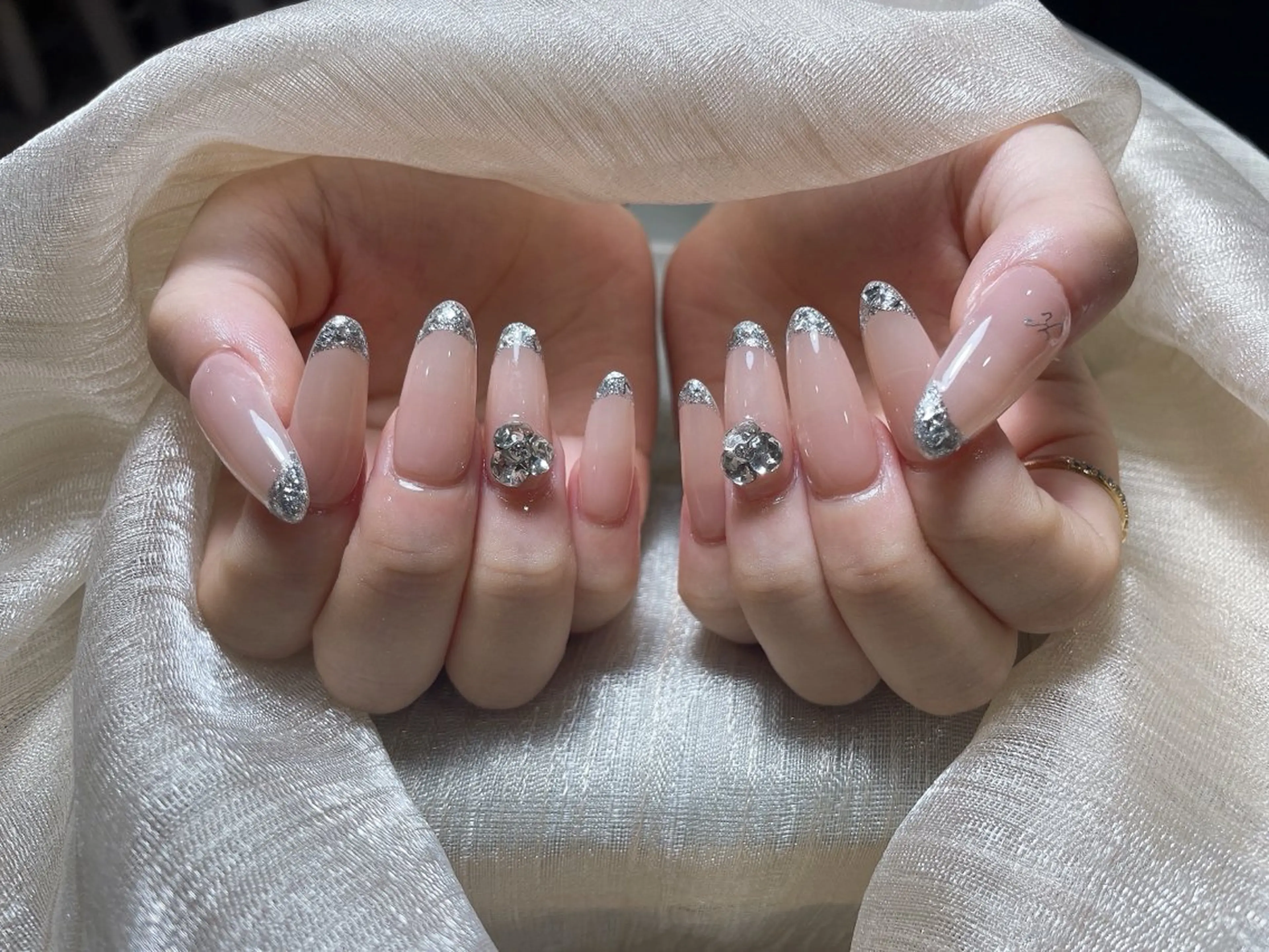 ネイル ハンドネイル ハンドケア モナ& あきのネイルデザイン