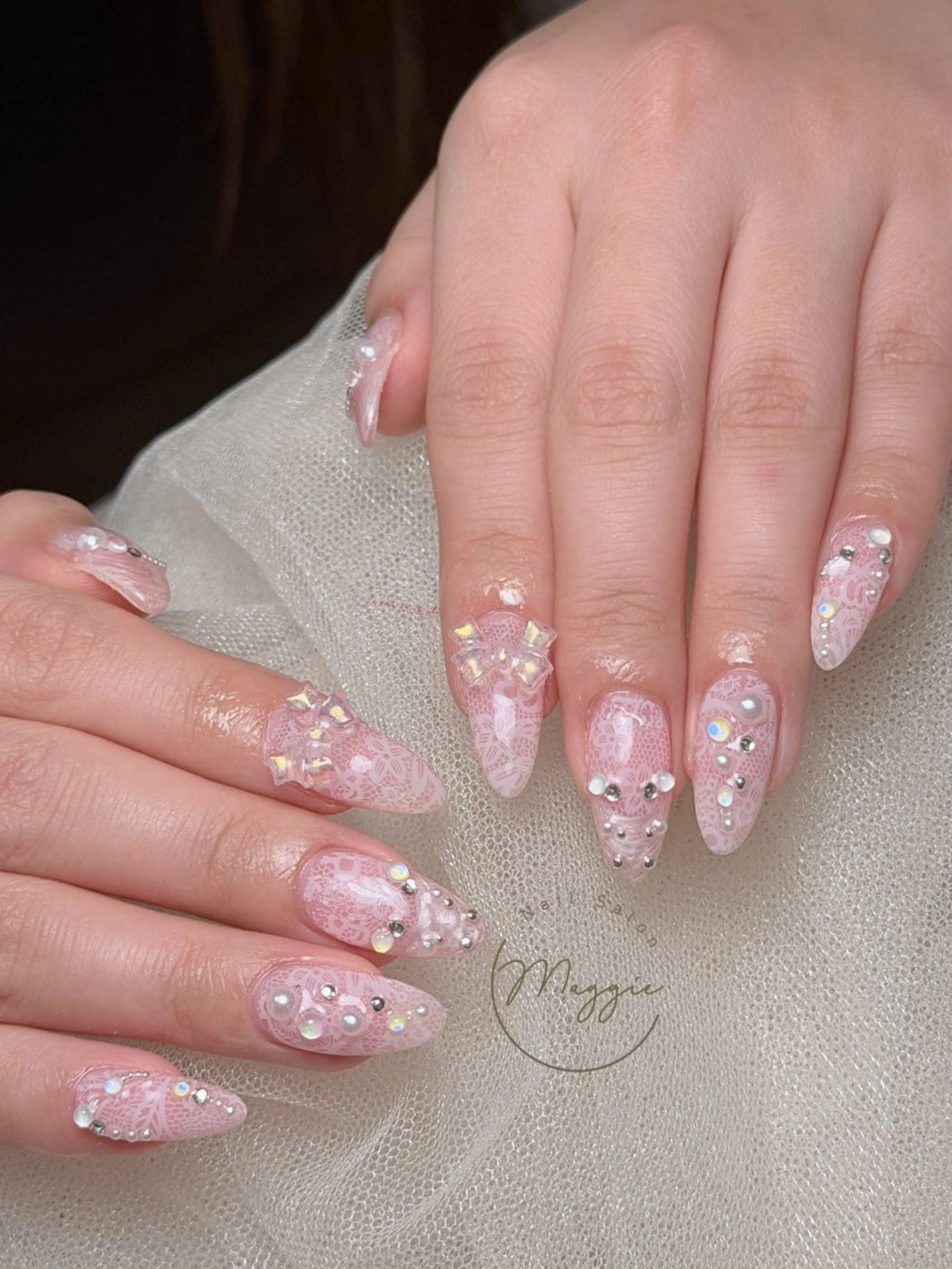 ネイル Maggie Nail🦩のネイルデザイン