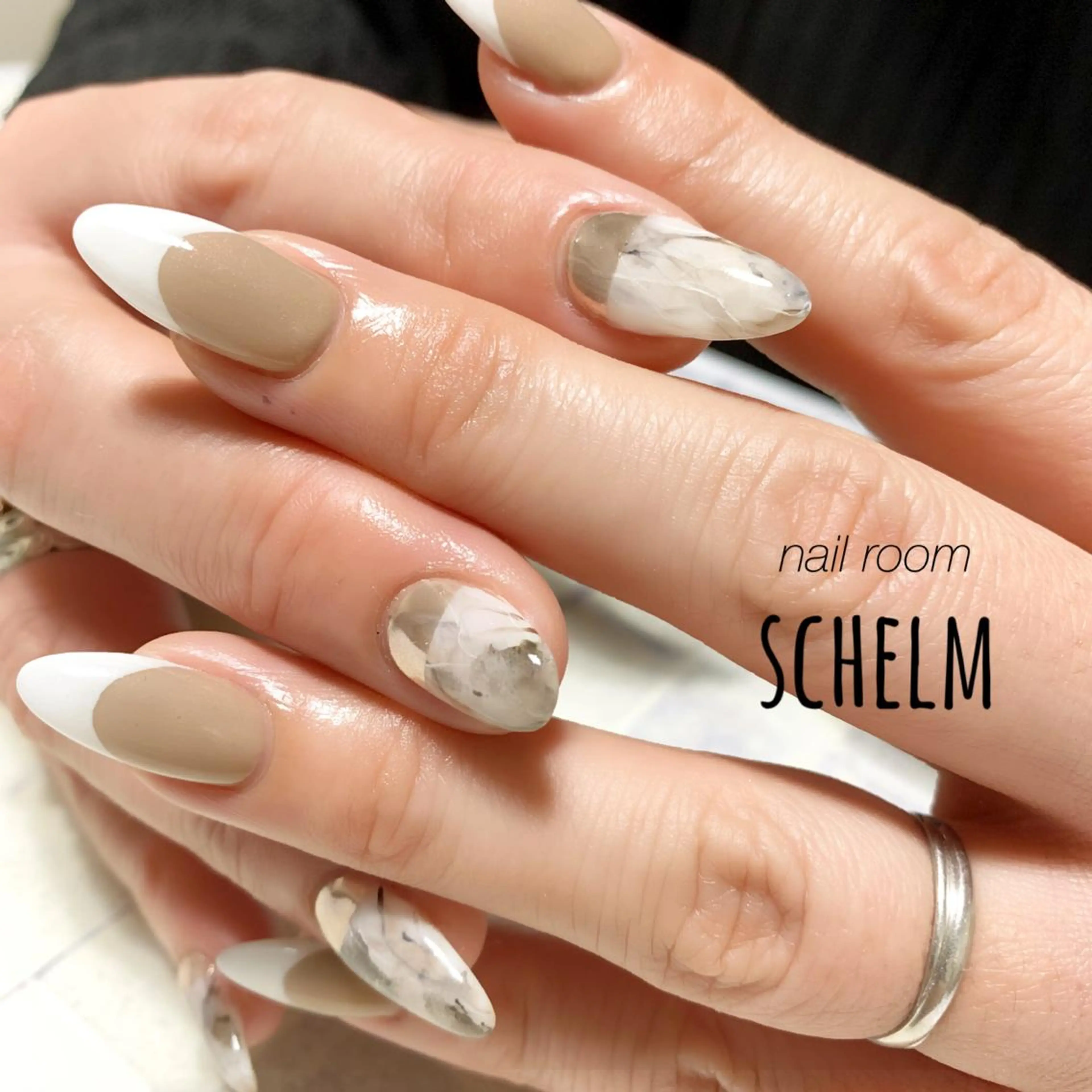 ネイル ハンドネイル nail room シュレムのネイルデザイン