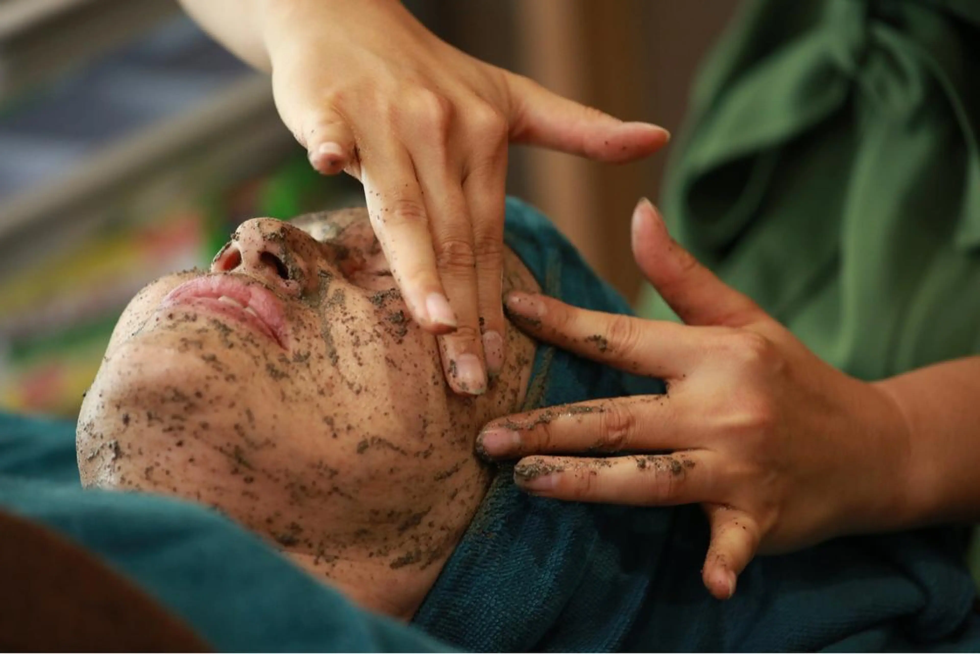 REVIハーブトリートメント🌿ニキビケア、たるみやシワなどのお悩み肌におすすめ！フルオプションの写真