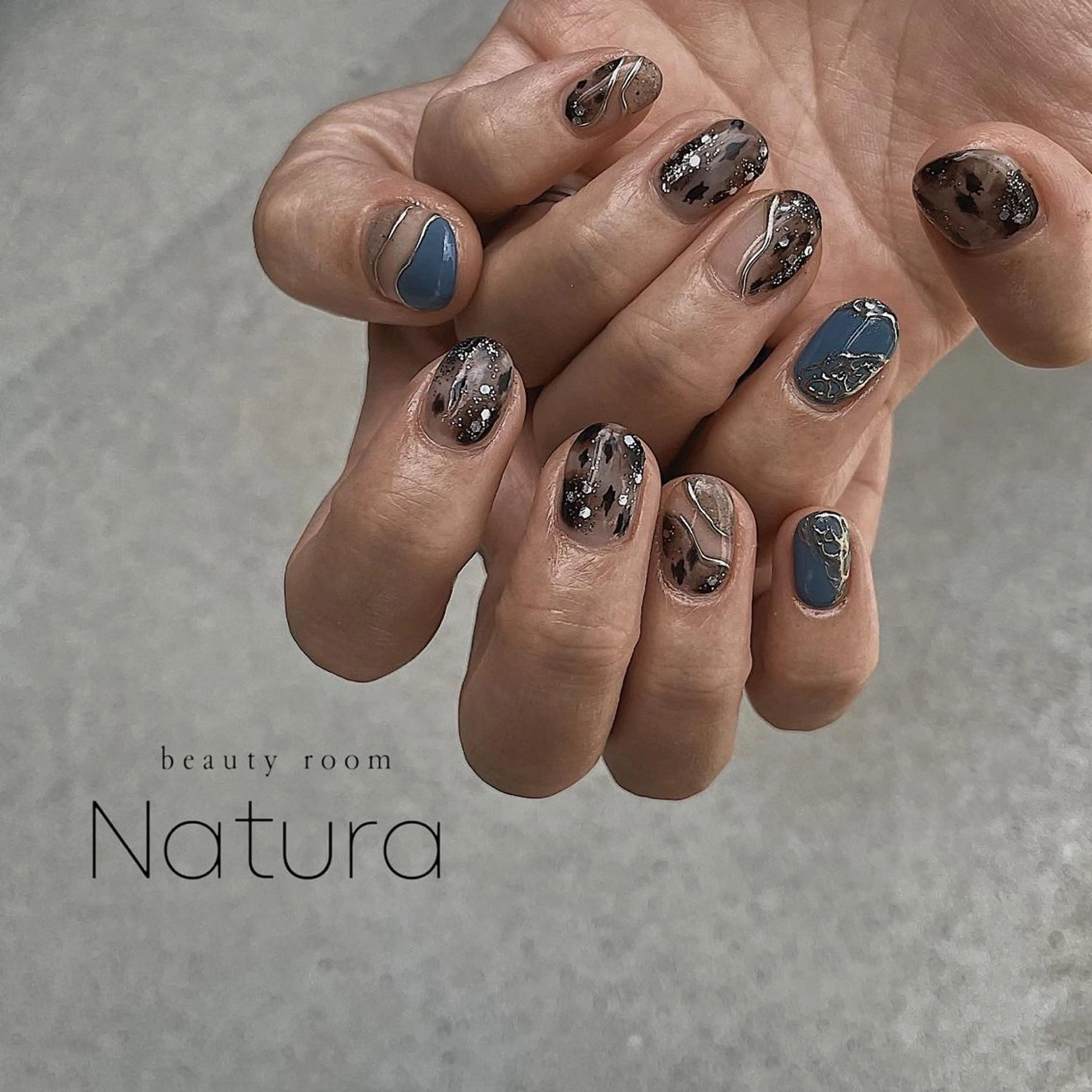 ネイル マツエク・マツパ アイブロウ ハンドネイル beautyroom Naturaのネイルデザイン