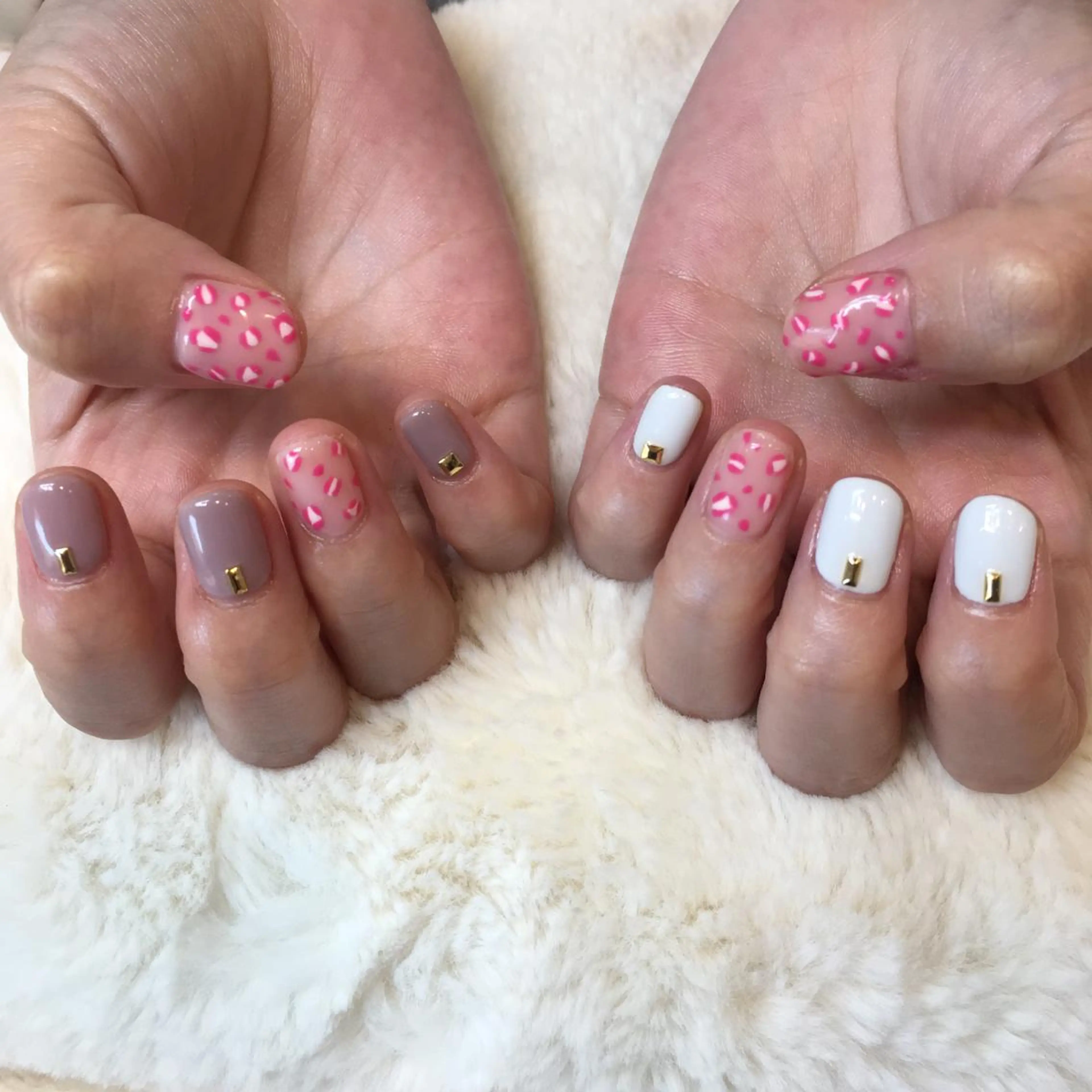 ハンドジェル☆シンプルフリーアート90分  ネイルの写真