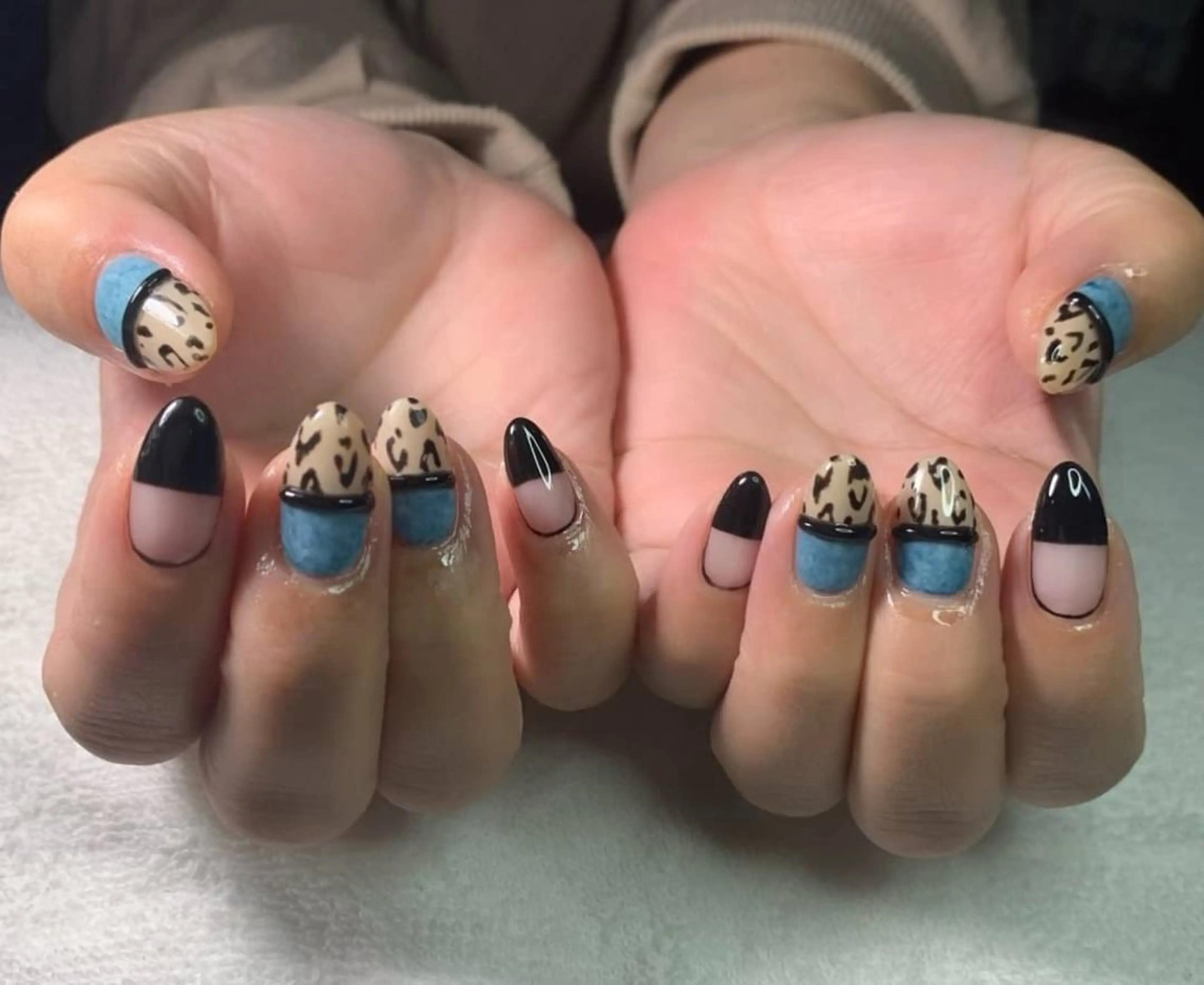 ネイル ハンドネイル フットネイル MHR nailのネイルデザイン