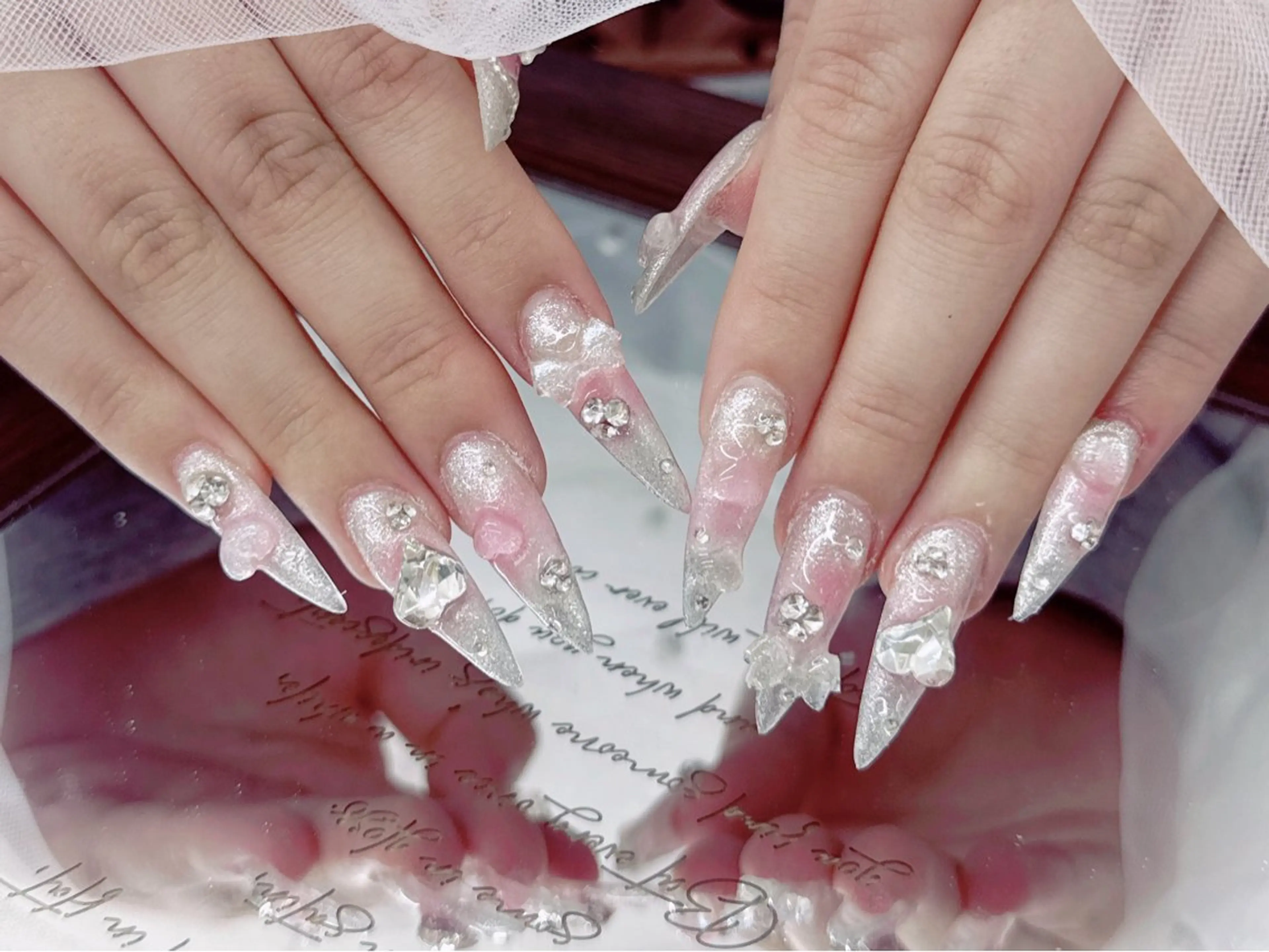 ネイル ハンドネイル ネイルサロン lotusのネイルデザイン