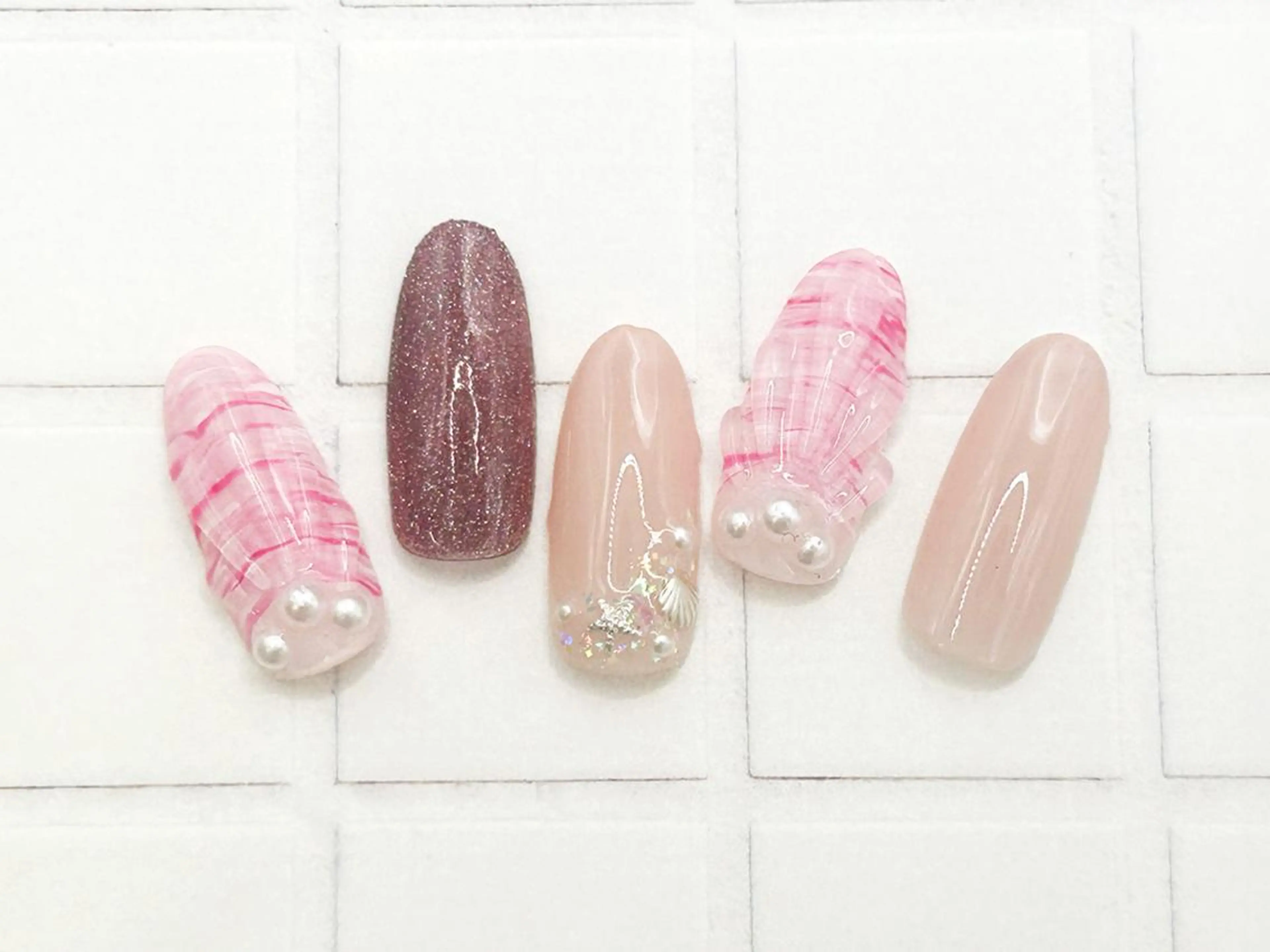 ネイル ハンドネイル orbe 芳長のネイルデザイン