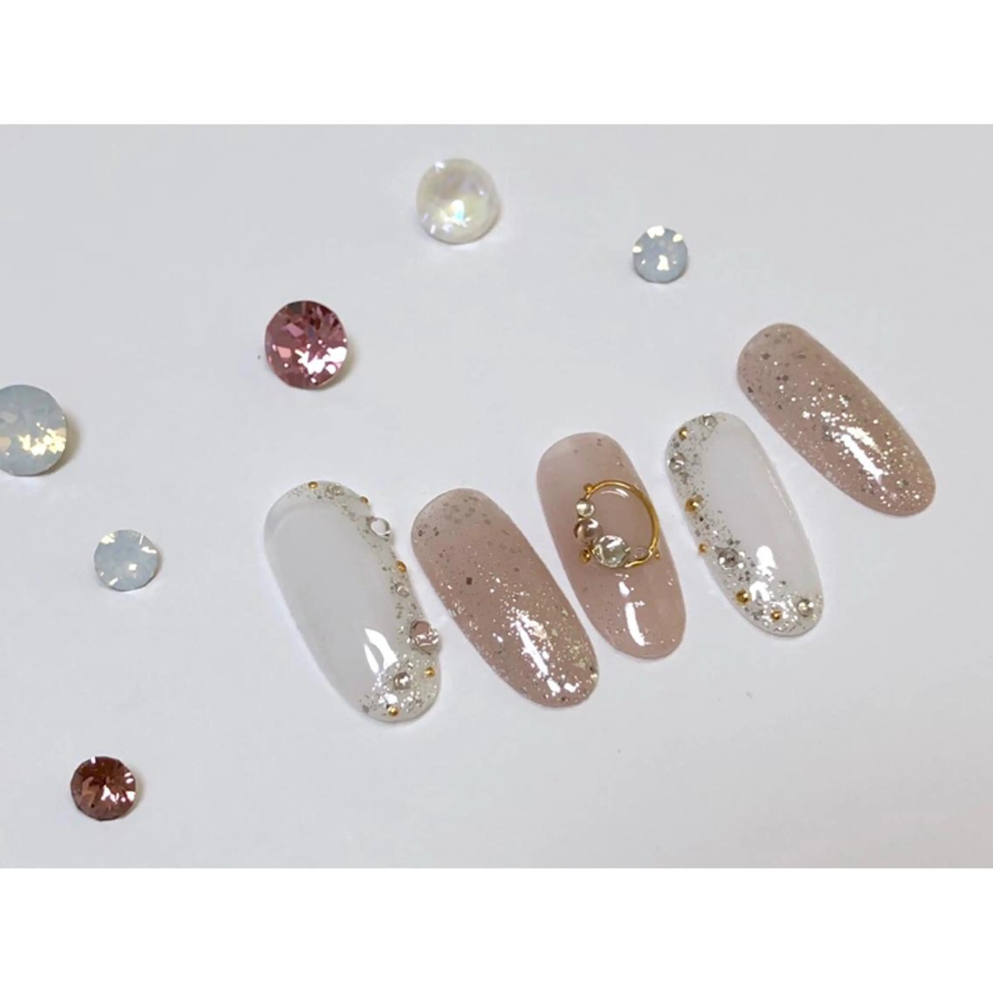 ネイル Toujours nail所属・Toujours / nijinaのネイルデザイン