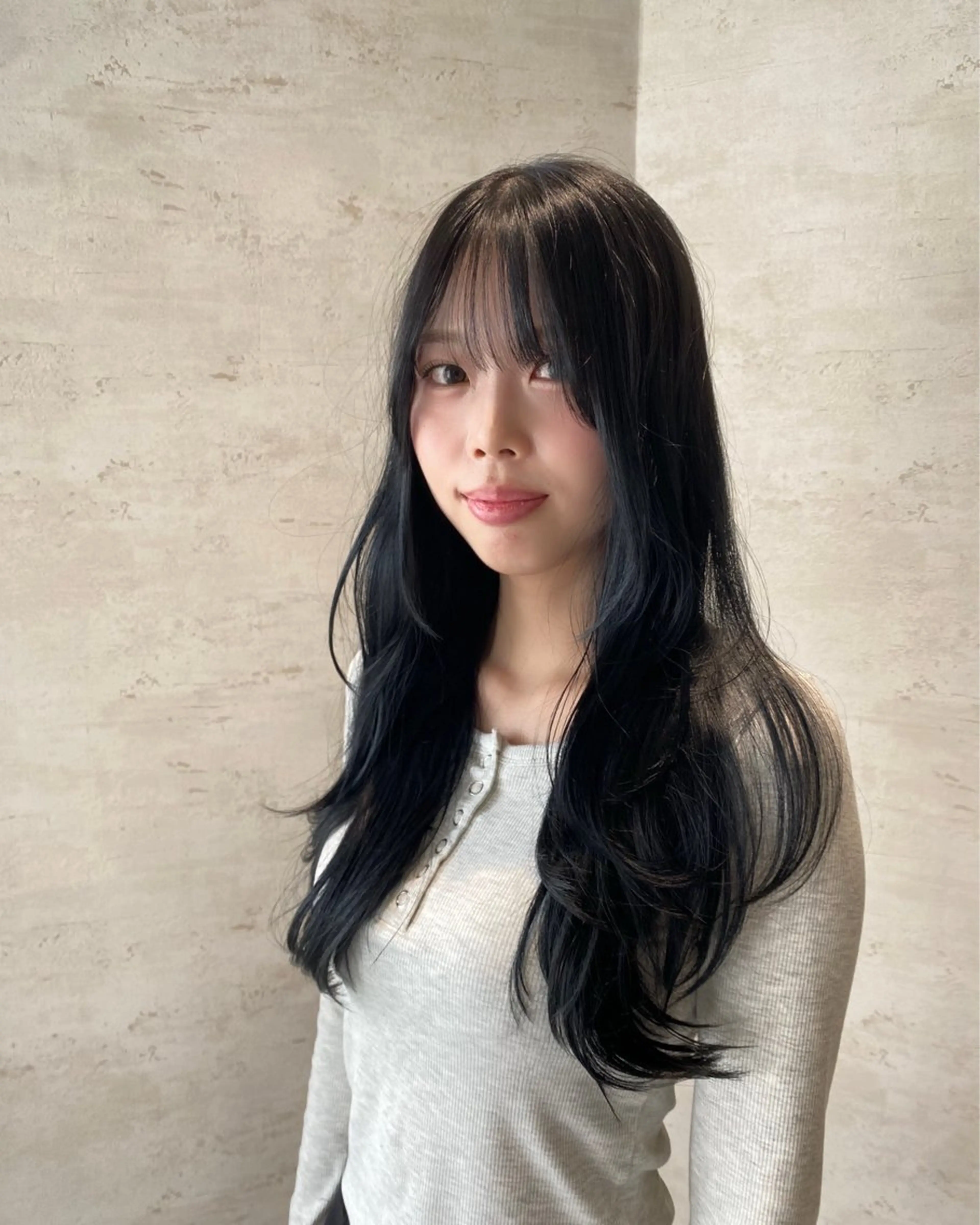 ロング 韓国風ヘア レイヤーカット RAF TOKYO 浜松所属・小粥 莉子のヘアスタイル