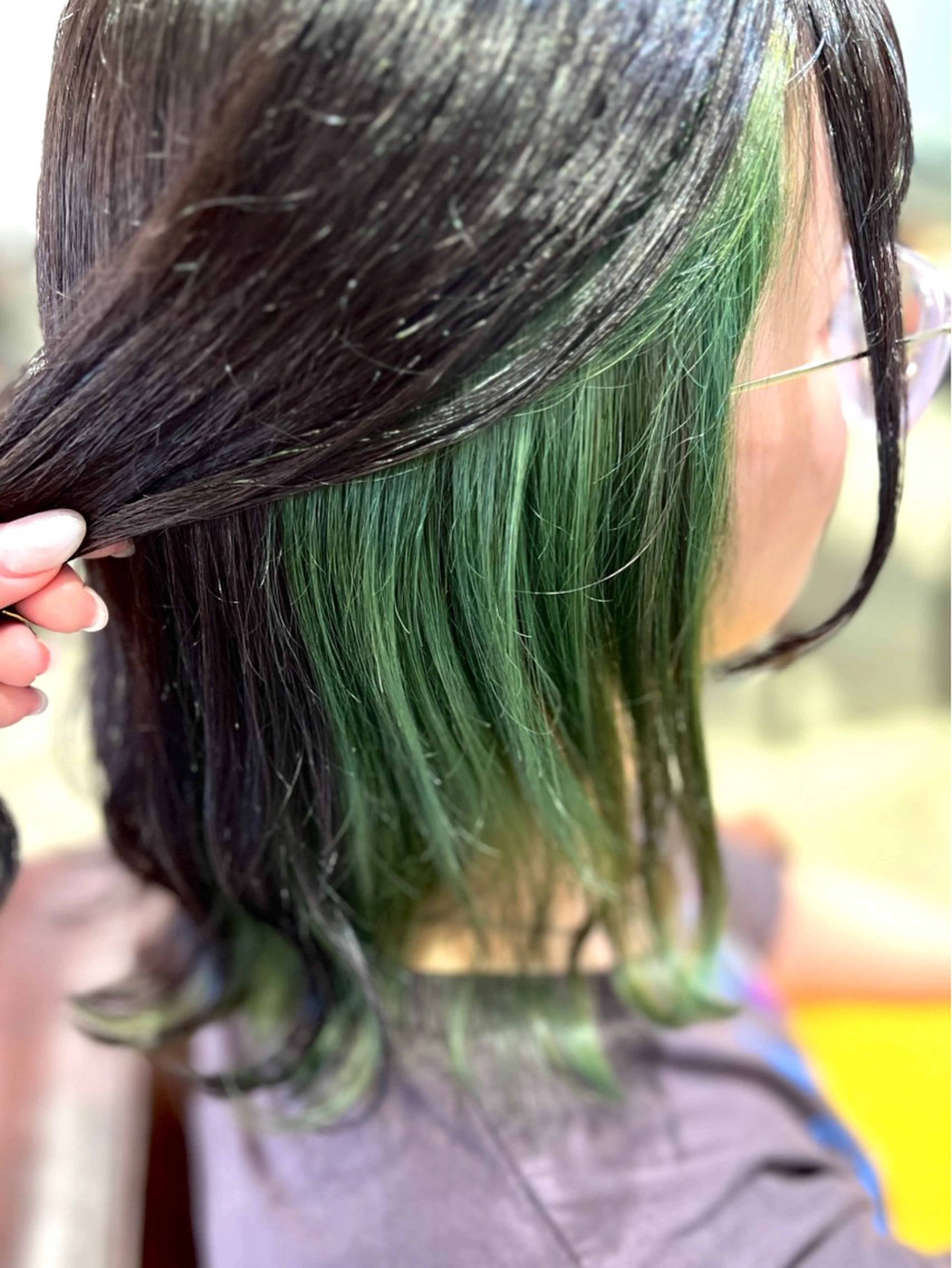 ミディアム カラー カット ヘアカラー トリートメント 韓国風レイヤー ∕ 大隣 里桜のヘアスタイル