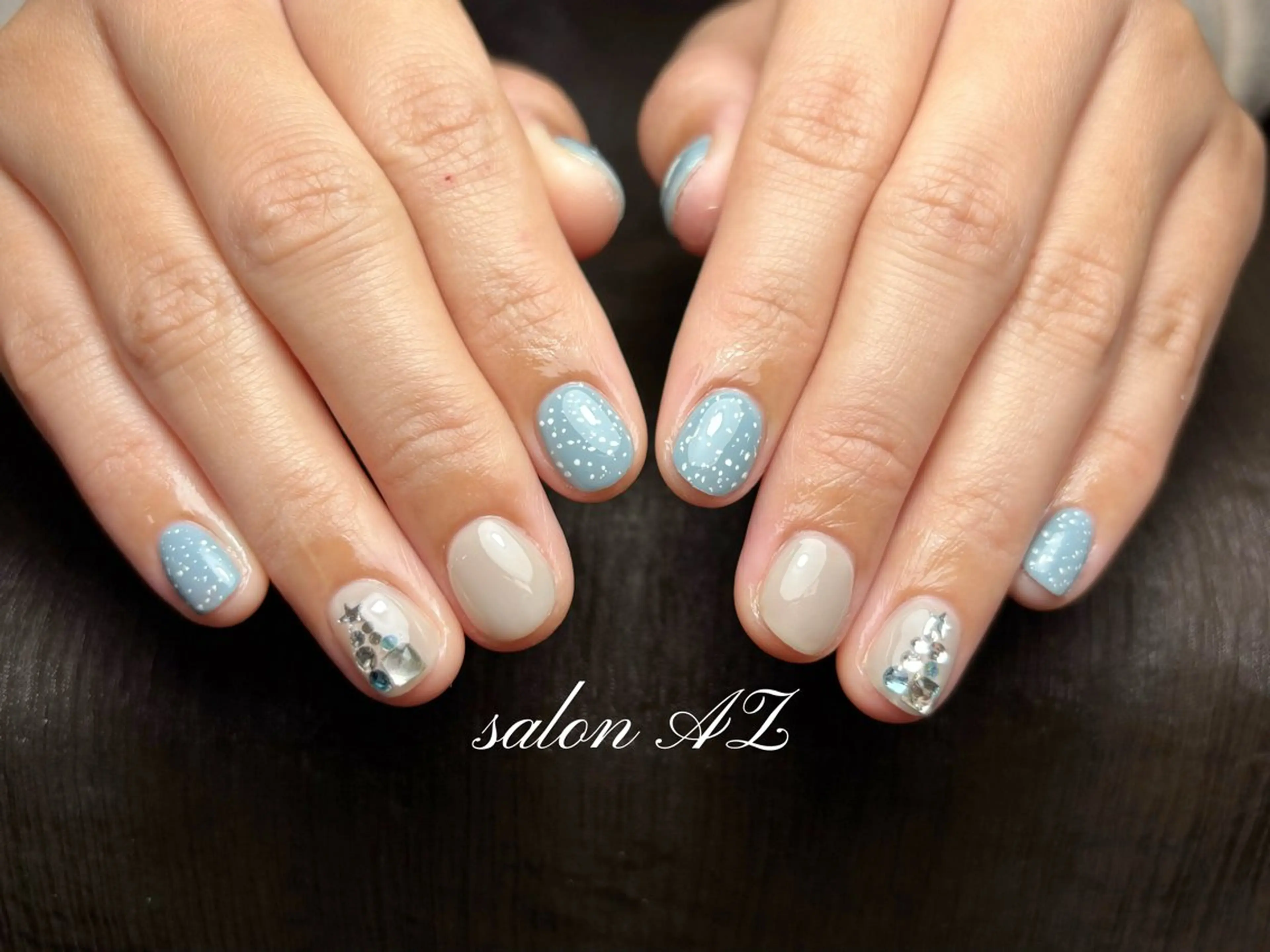 ネイル 長さ出し フットネイル フレンチネイル マグネットネイル ニュアンスネイル ハンドネイル salon AZのネイルデザイン