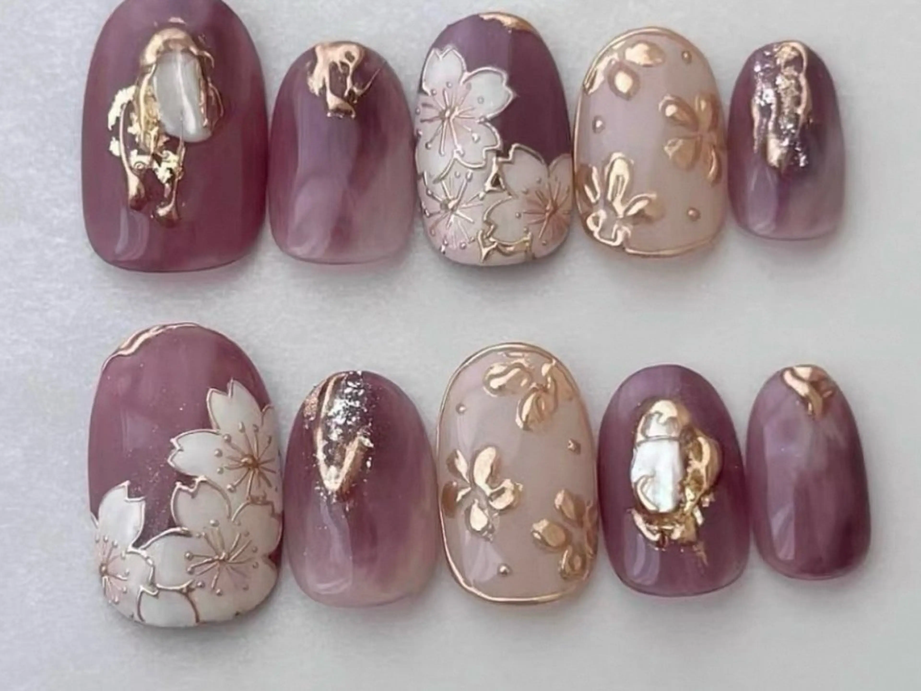 ネイル アートネイル 成人式 ハンドネイル ネイルサロン lotusのネイルデザイン