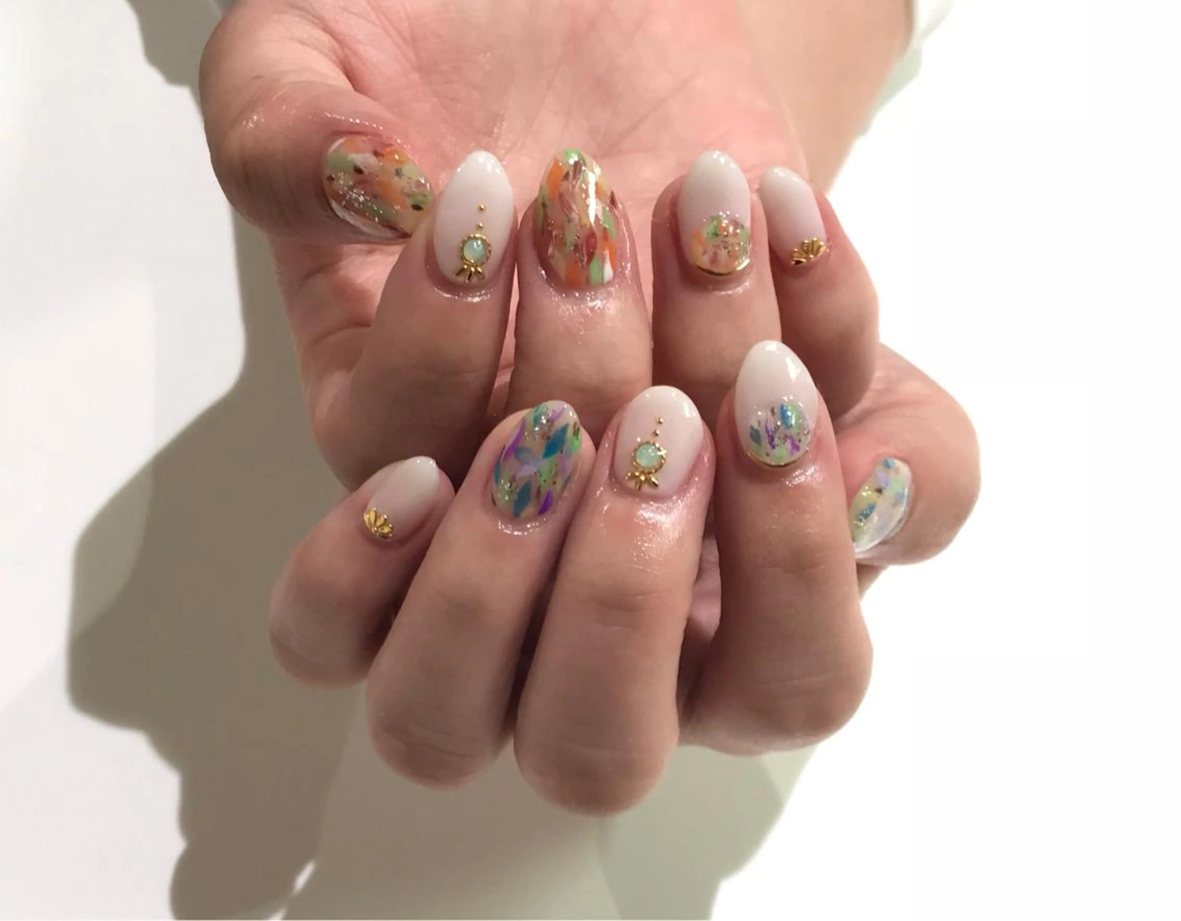 ネイル 舞田 苑香のネイルデザイン