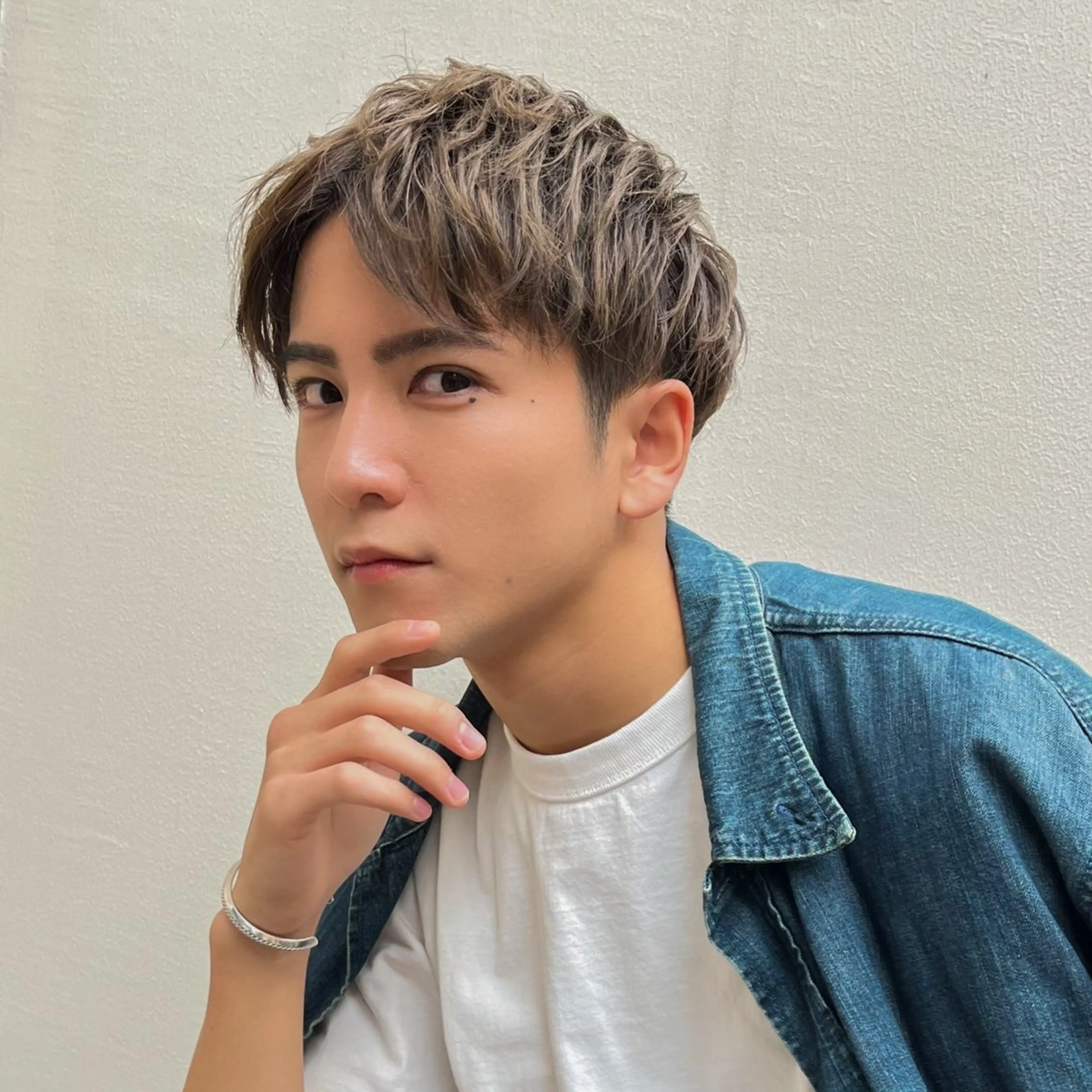 カラー パーマ メンズ ベージュカラー ⚜️ブリーチ× 透明感✨Hayatoのヘアスタイル