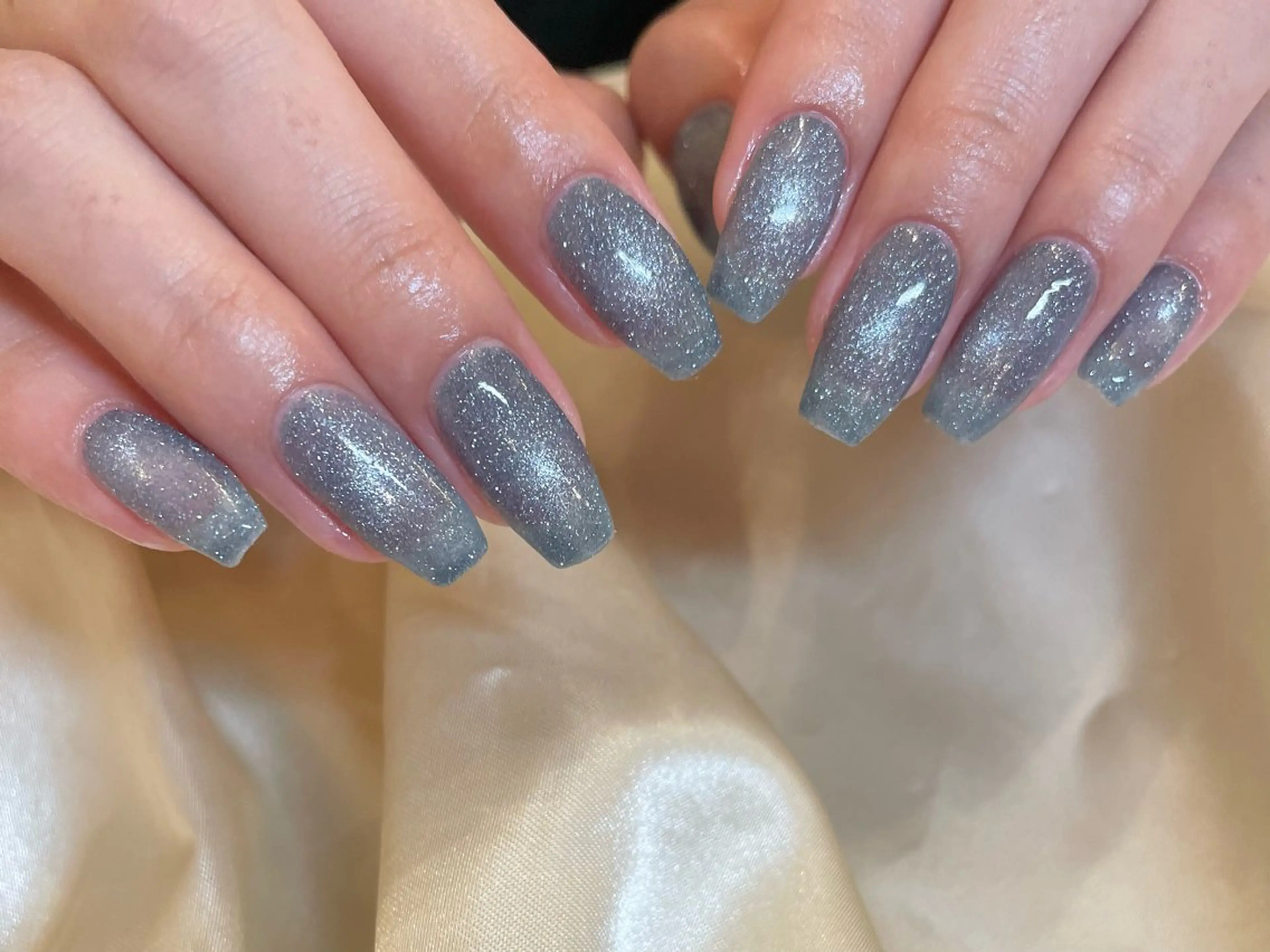 ネイル essence所属・pétit maakoのネイルデザイン