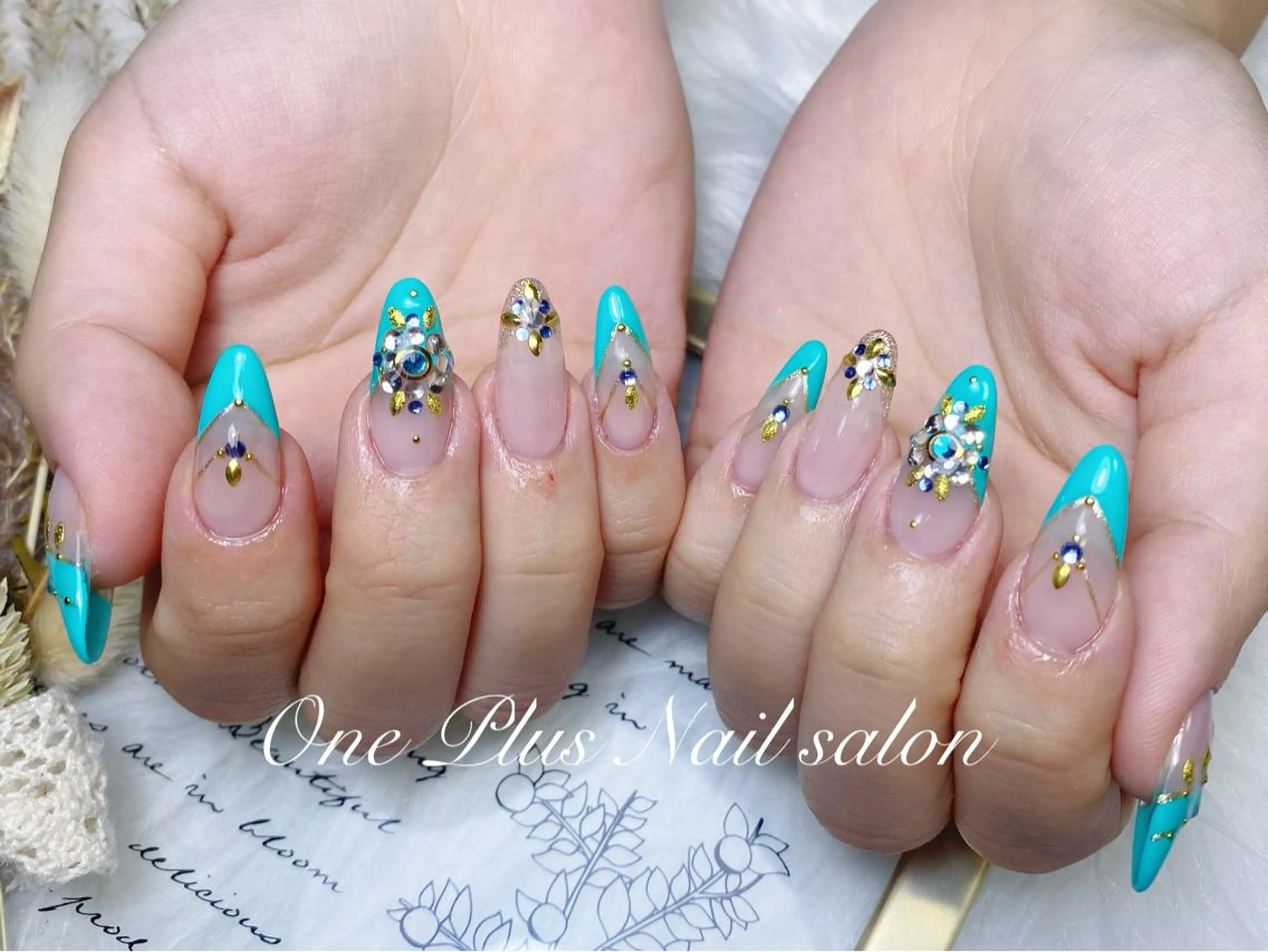 ネイル One Plus Nail Salonのネイルデザイン