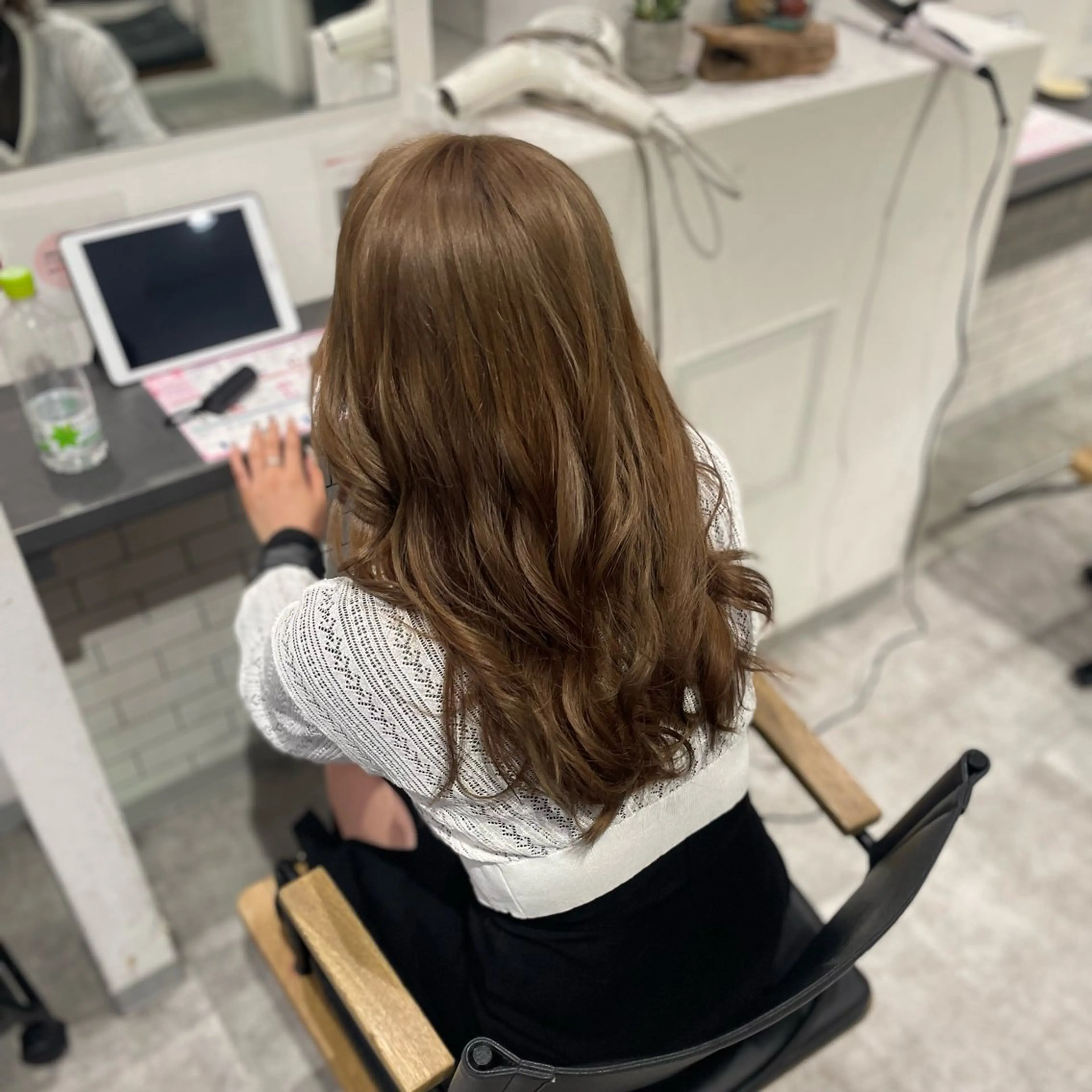 ロング カラー ヘアカラー トリートメント GaKu/ハイトーン /ブリーチ/レイヤーのヘアスタイル