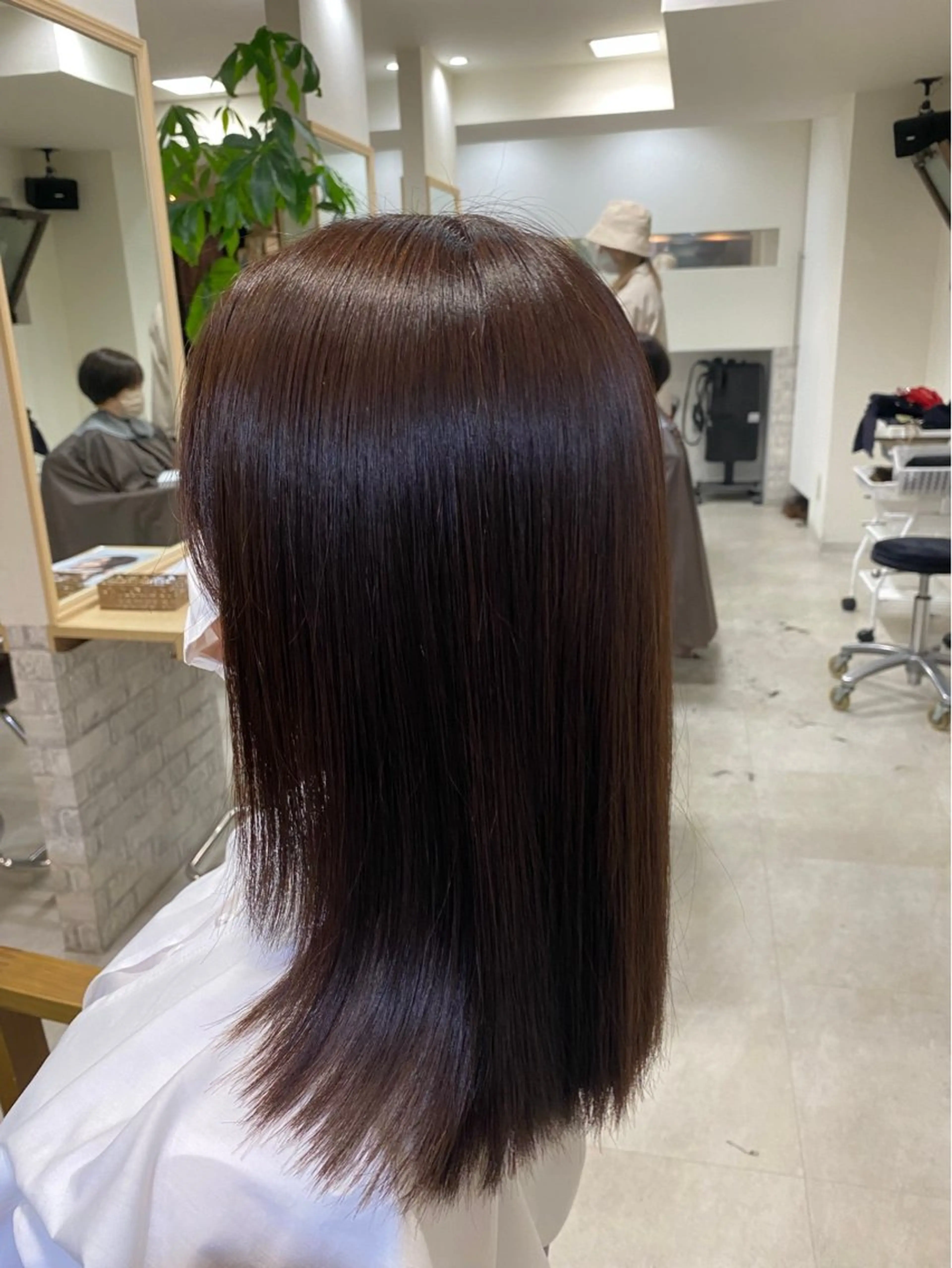 カラー 髪質改善専門サロンEmuest所属・Emuest MIYUのヘアスタイル