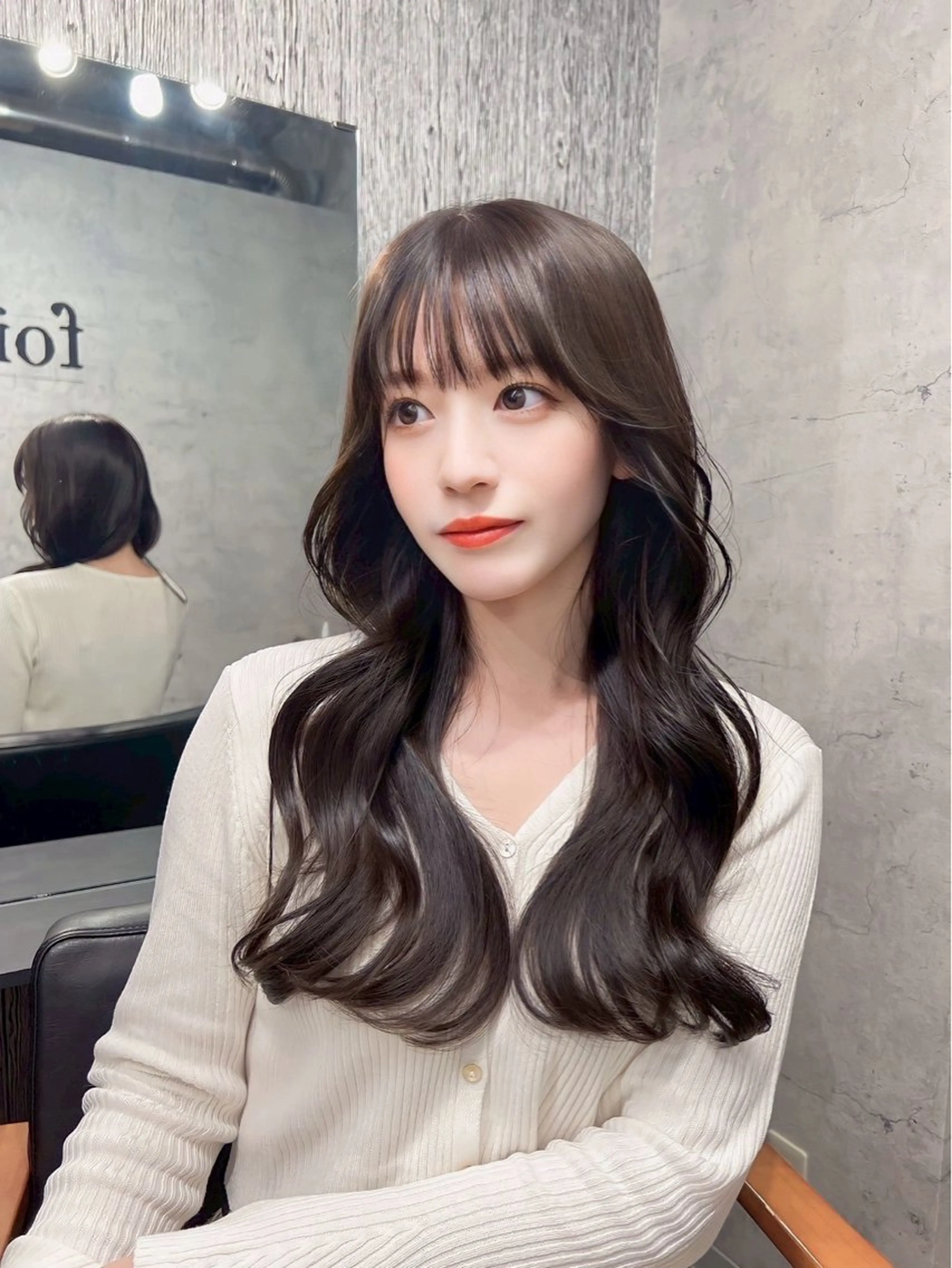 ロング 佐々本 志音のヘアスタイル