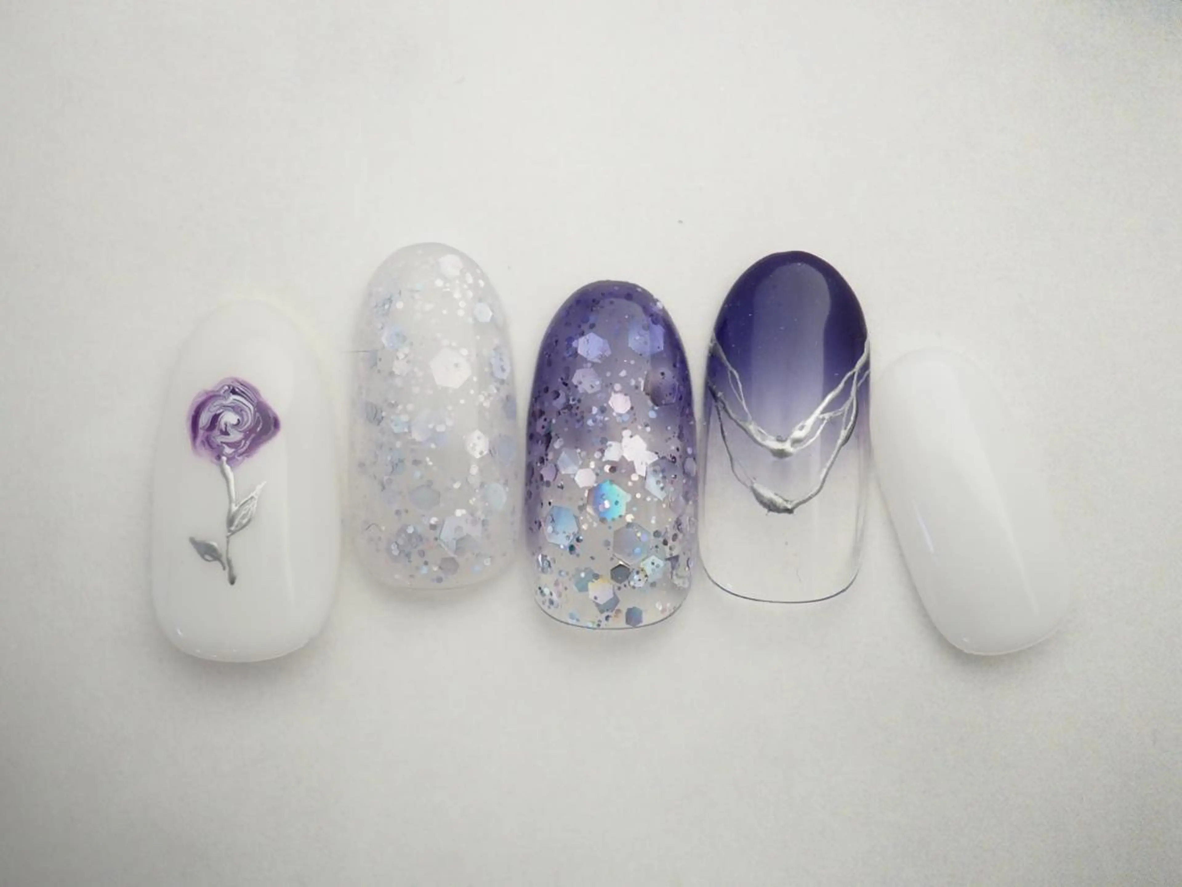 ネイル トップネイリスト Ribbon立川店のネイルデザイン