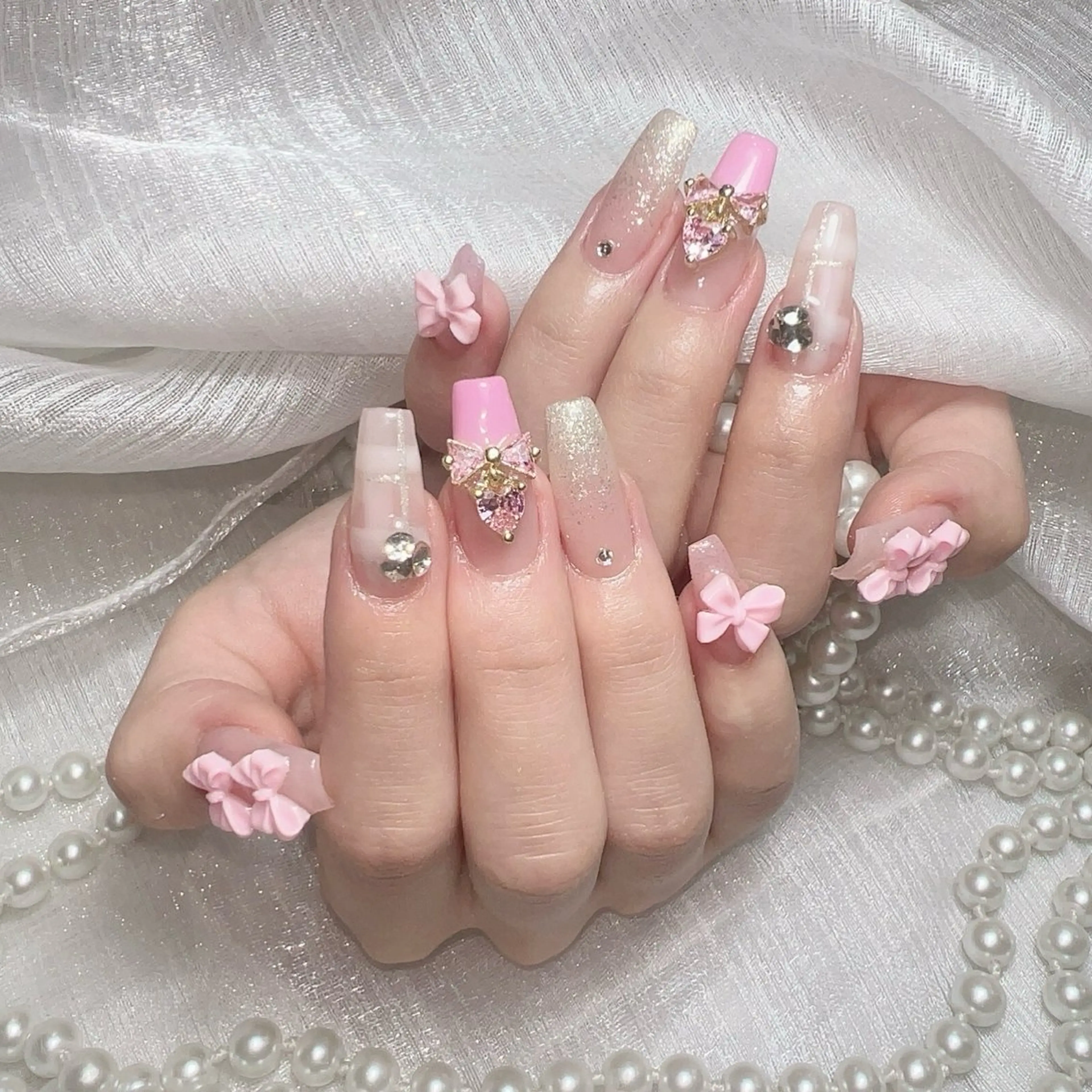 ネイル アートネイル フラッシュネイル フットネイル フレンチネイル ジェルネイル ハンドネイル You&Me Reonaのネイルデザイン