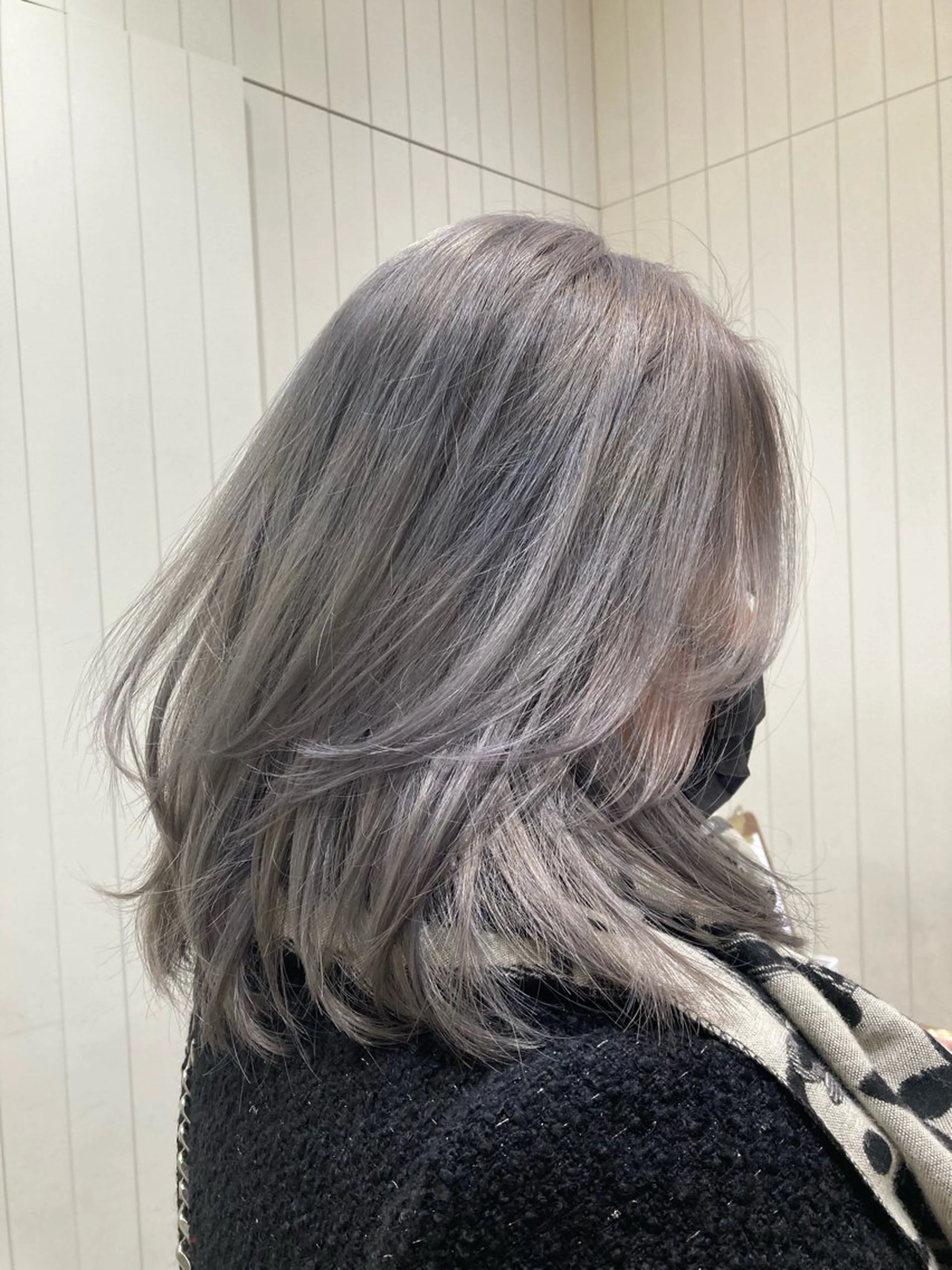 ミディアム カラー グレージュ ヘアカラー むらたみずき /大宮ブリーチカラーのヘアスタイル