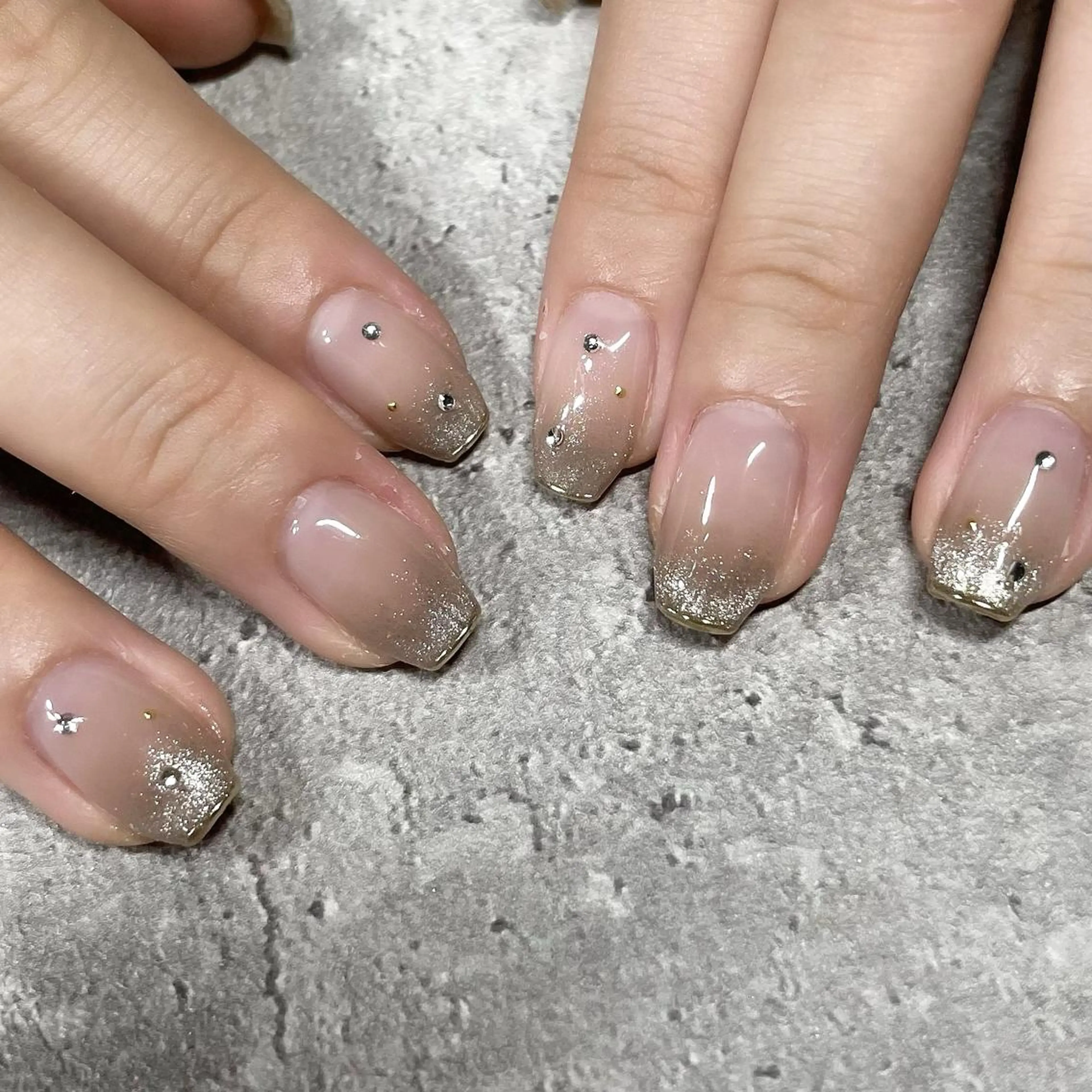 ネイル ジェルネイル シンプルネイル 東 千夏のネイルデザイン