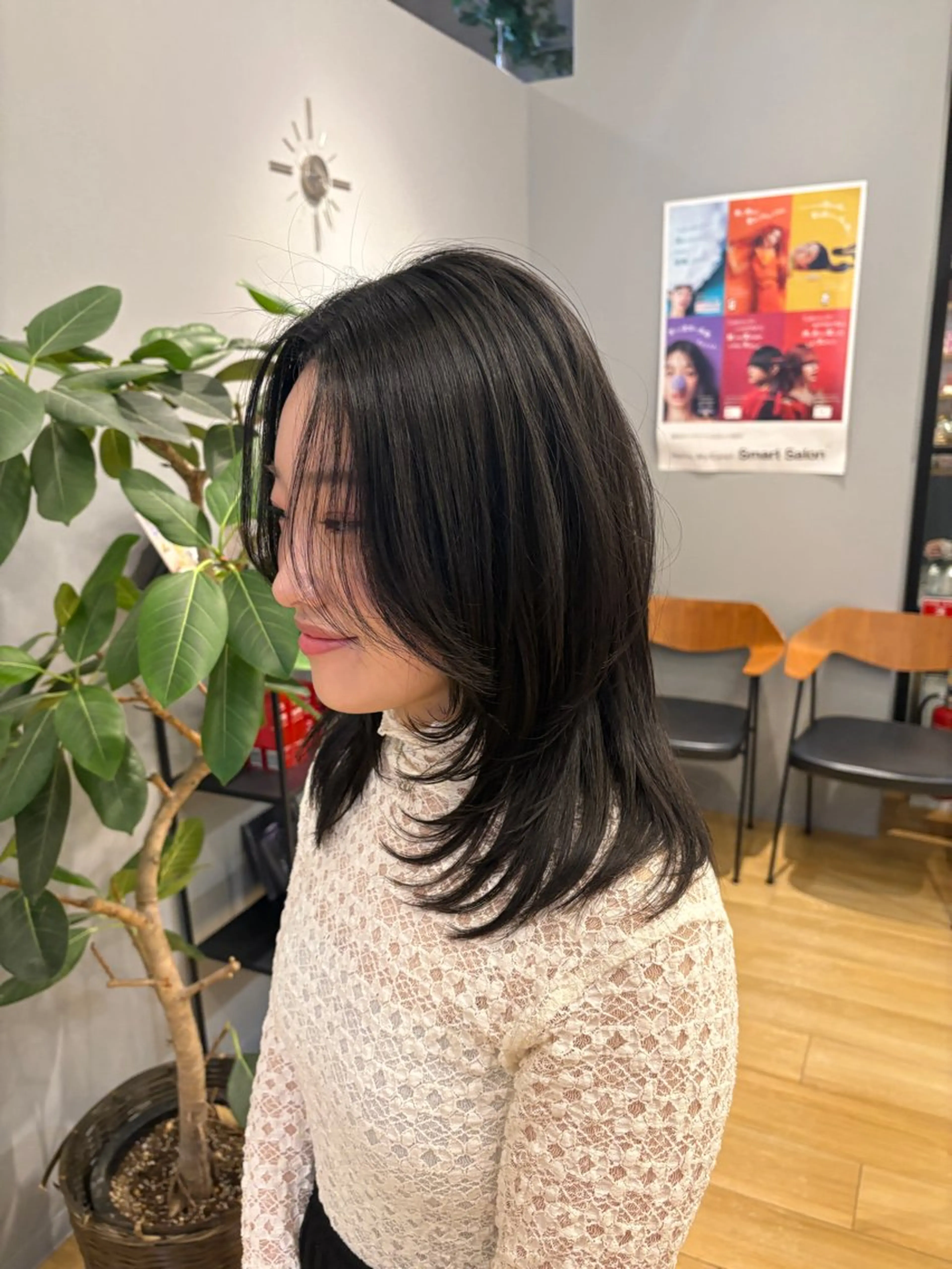 ミディアム レイヤーカット 暖色/ボブ/吉岡美音 GIEN NU茶屋町のヘアスタイル