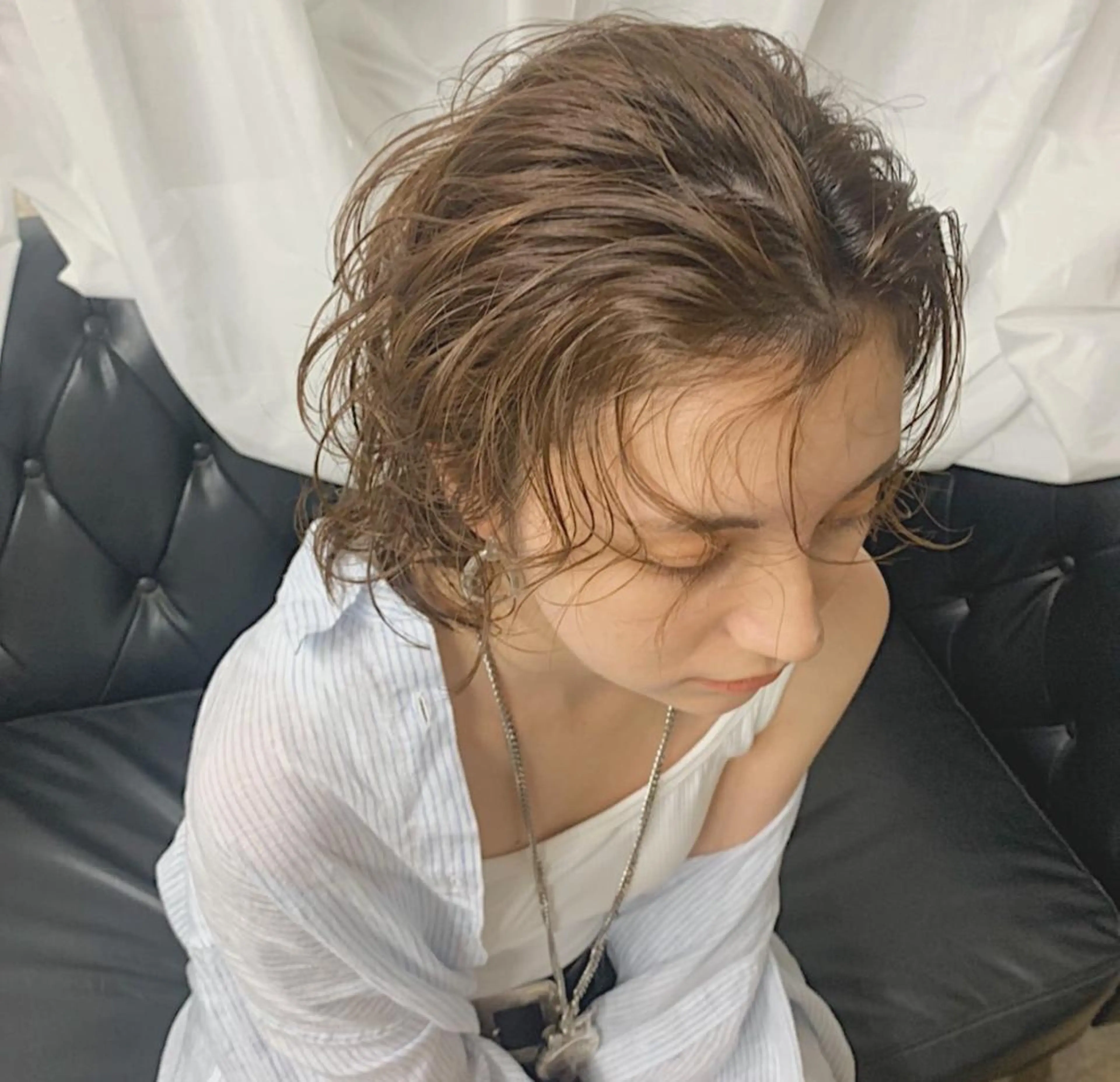 ミディアム カラー パーマ ミディアムパーマ ベージュカラー ニュアンスパーマ ヘアカラー hair design girl所属・［girl］ MIKIのヘアスタイル