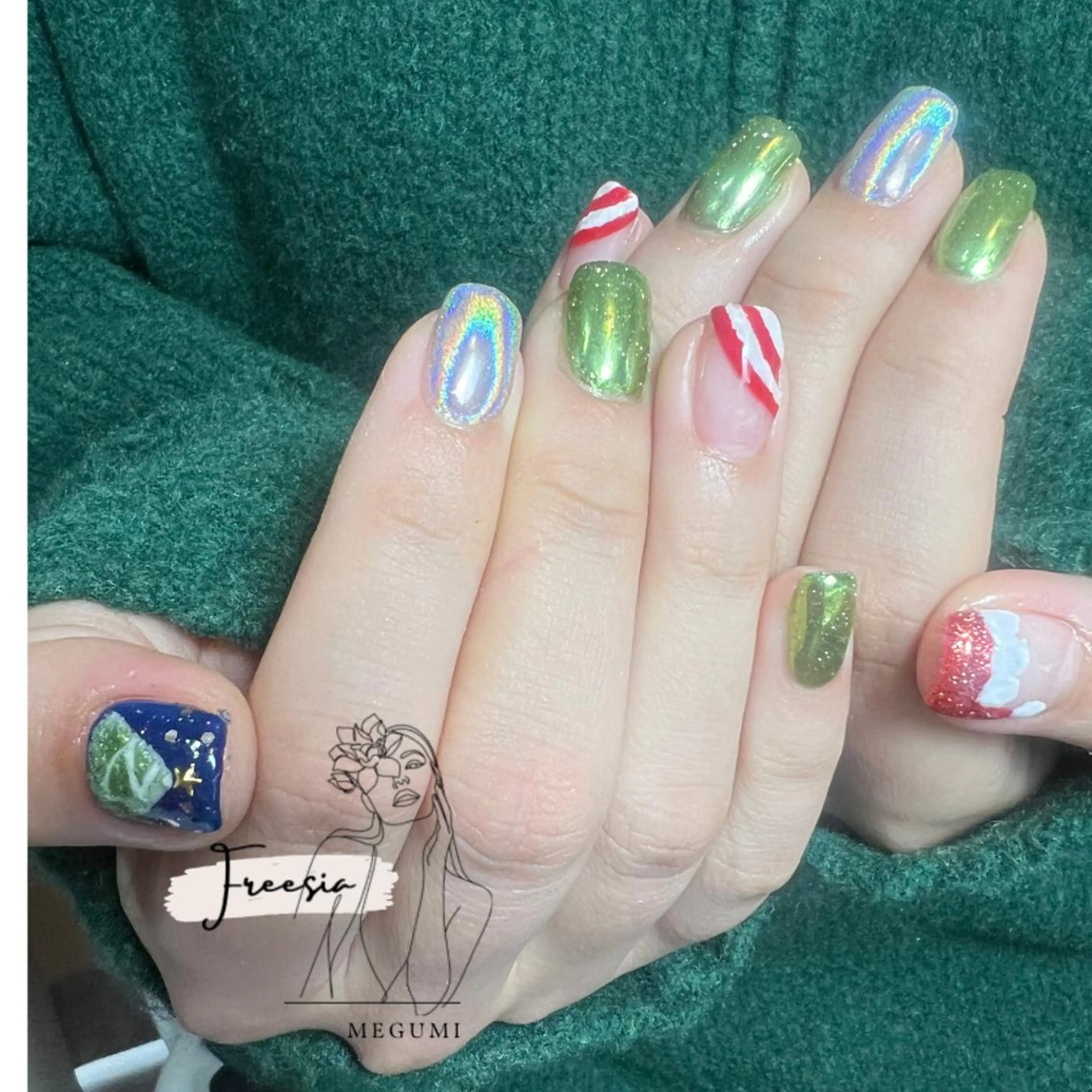 ネイル 冬ネイル クリスマス ハンドネイル 当日予約も歓迎⭕️ Megumiのネイルデザイン