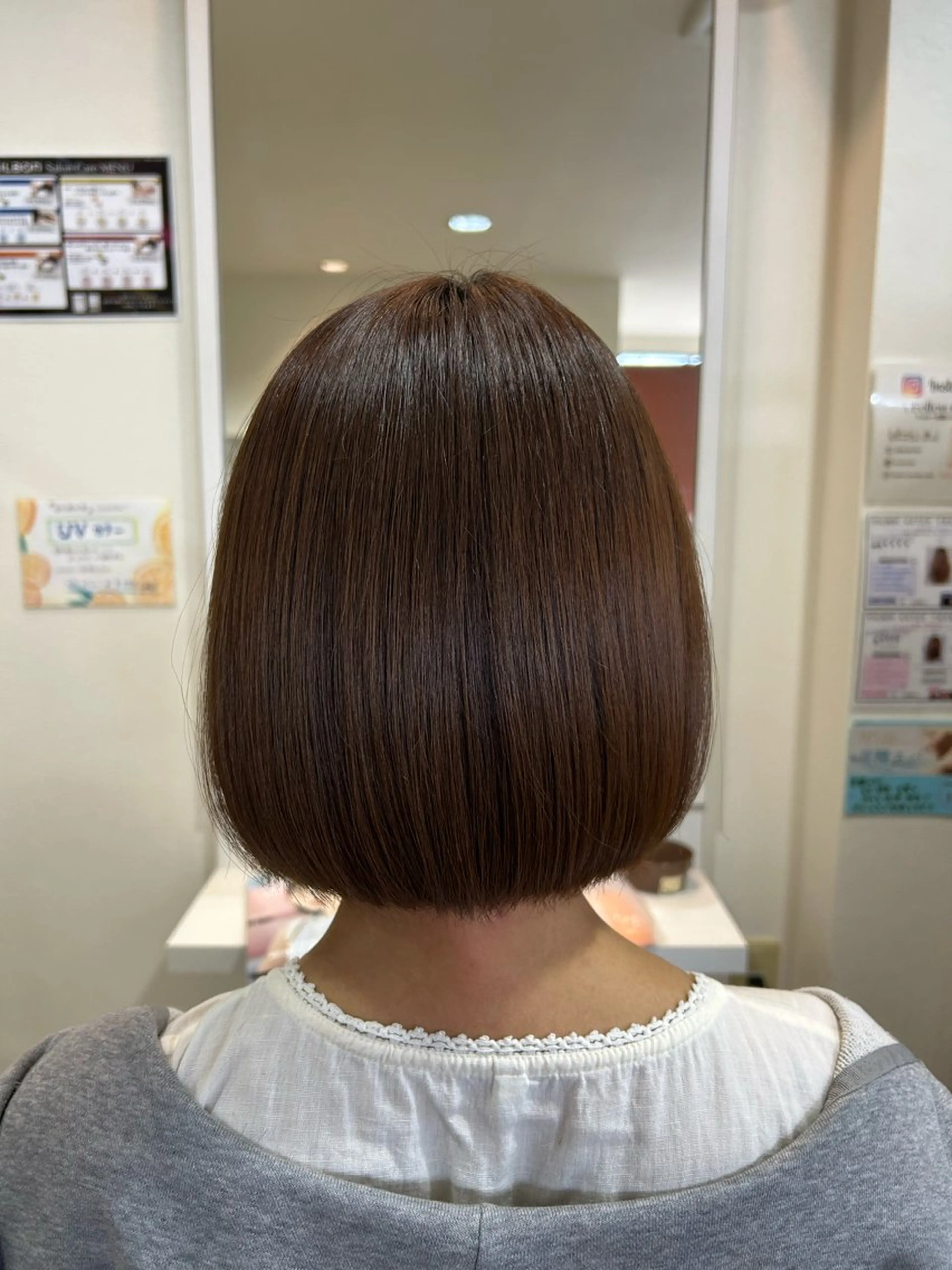 ミディアム カット ヘアカラー ボブ/ショートボブ/ 艶カラー/吉川清保のヘアスタイル