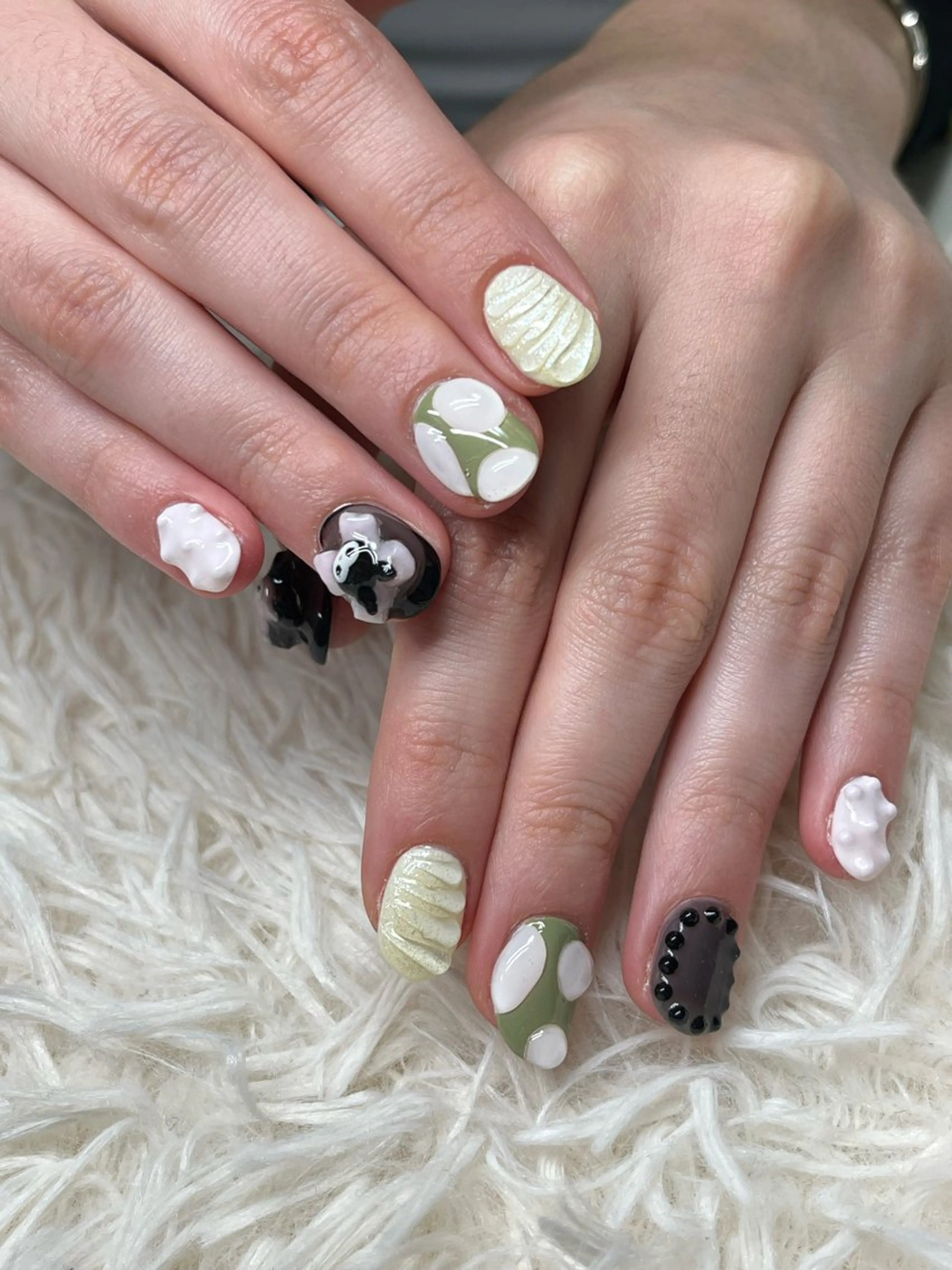 ネイル アートネイル キラキラネイル 韓国ネイル ラメ(グリッター) ロングネイル 🐕‍🦺Yappy 💗A-tanのネイルデザイン