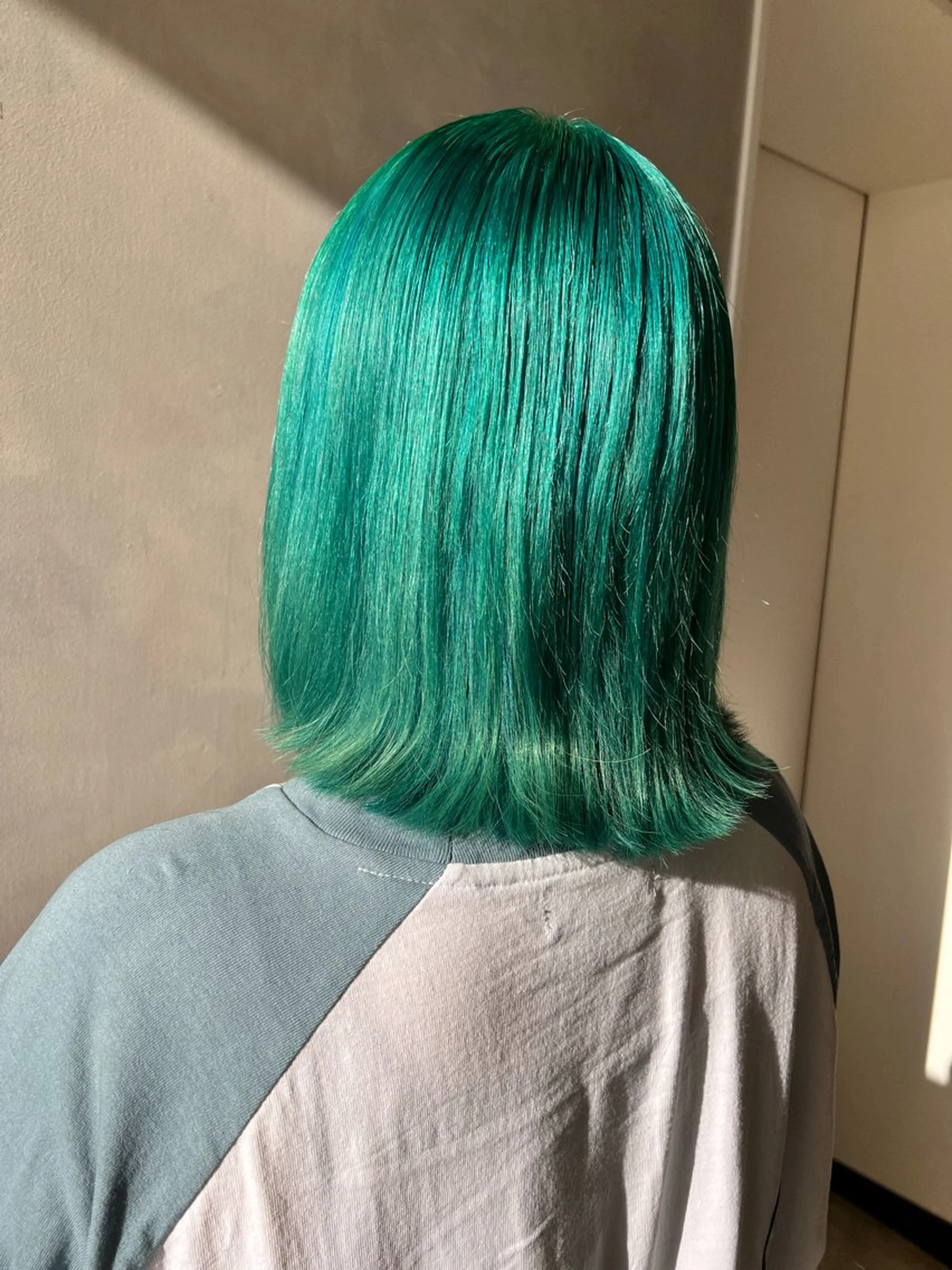 カラー バレイヤージュ ブリーチ ケアブリーチ ダブルカラー ハイライトカラー カラースペシャリスト ・齊藤 羽瑠輝のヘアスタイル