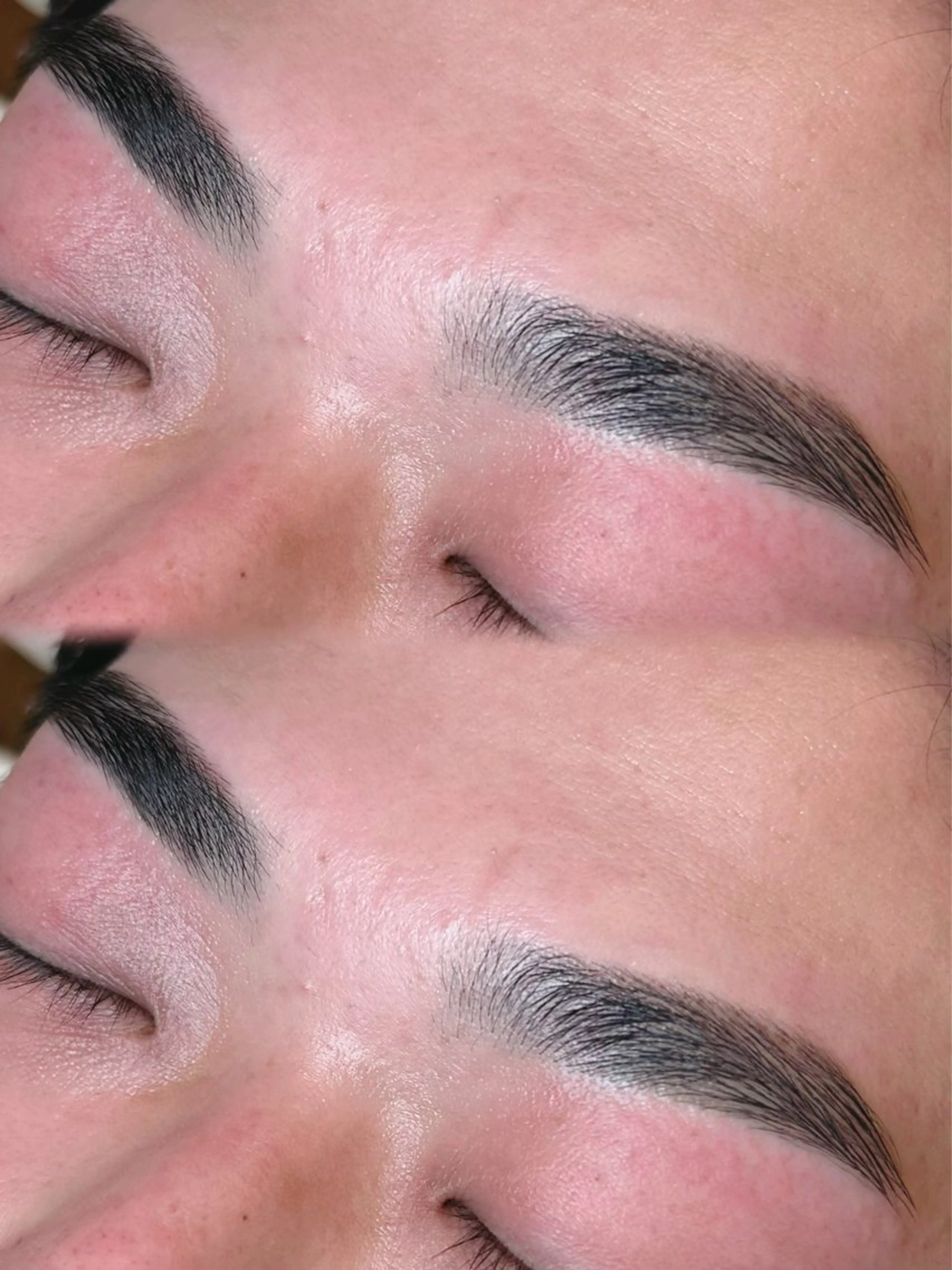 メンズアイブロウスタイリングの写真