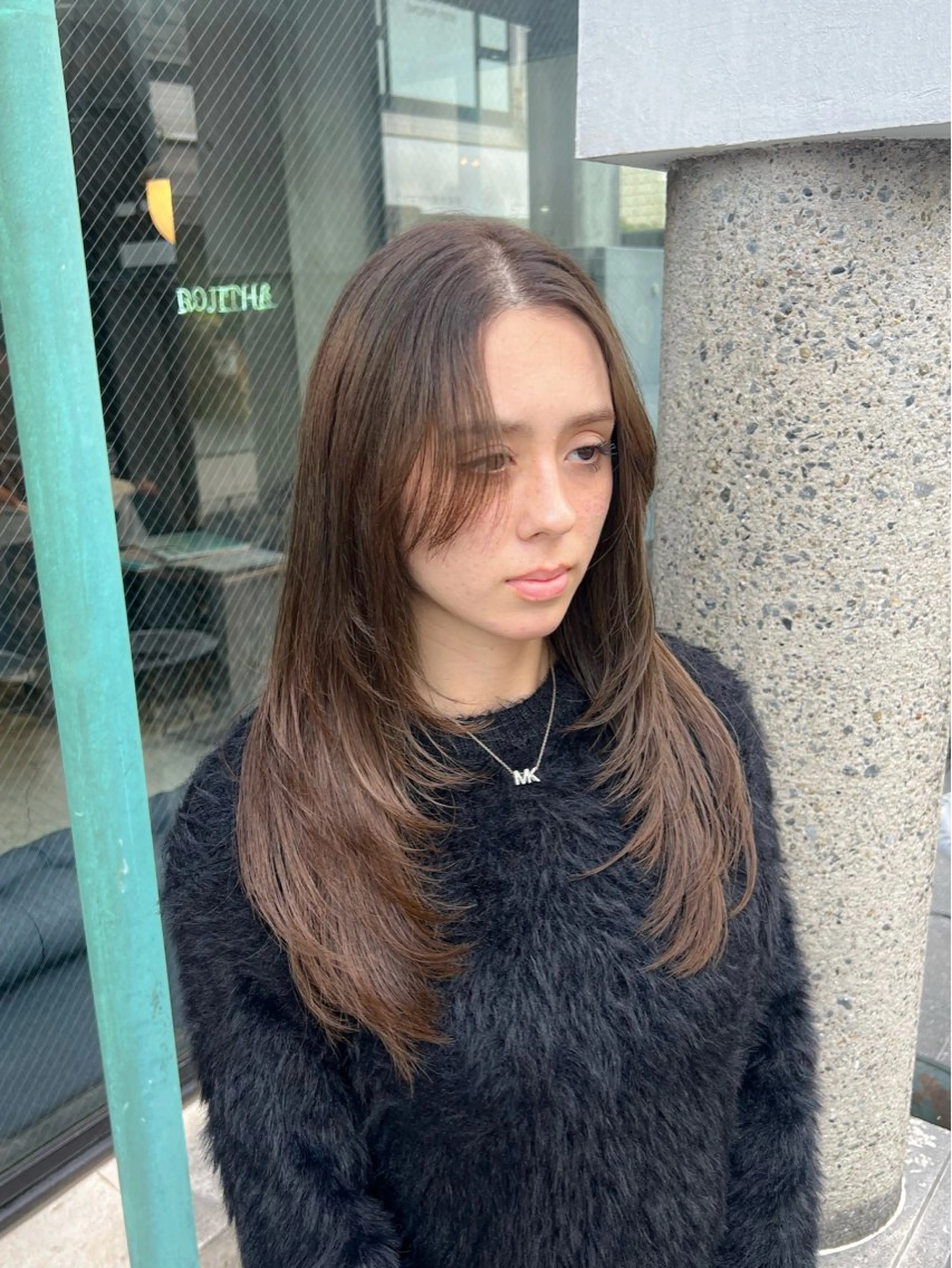 ロング カラー ヘアアレンジ ベージュカラー 透明感カラー グレージュ 韓国風カラー ラベンダーカラー カット ヘアカラー トリートメント レイヤー/艶髪矯正 🪐takushiのヘアスタイル