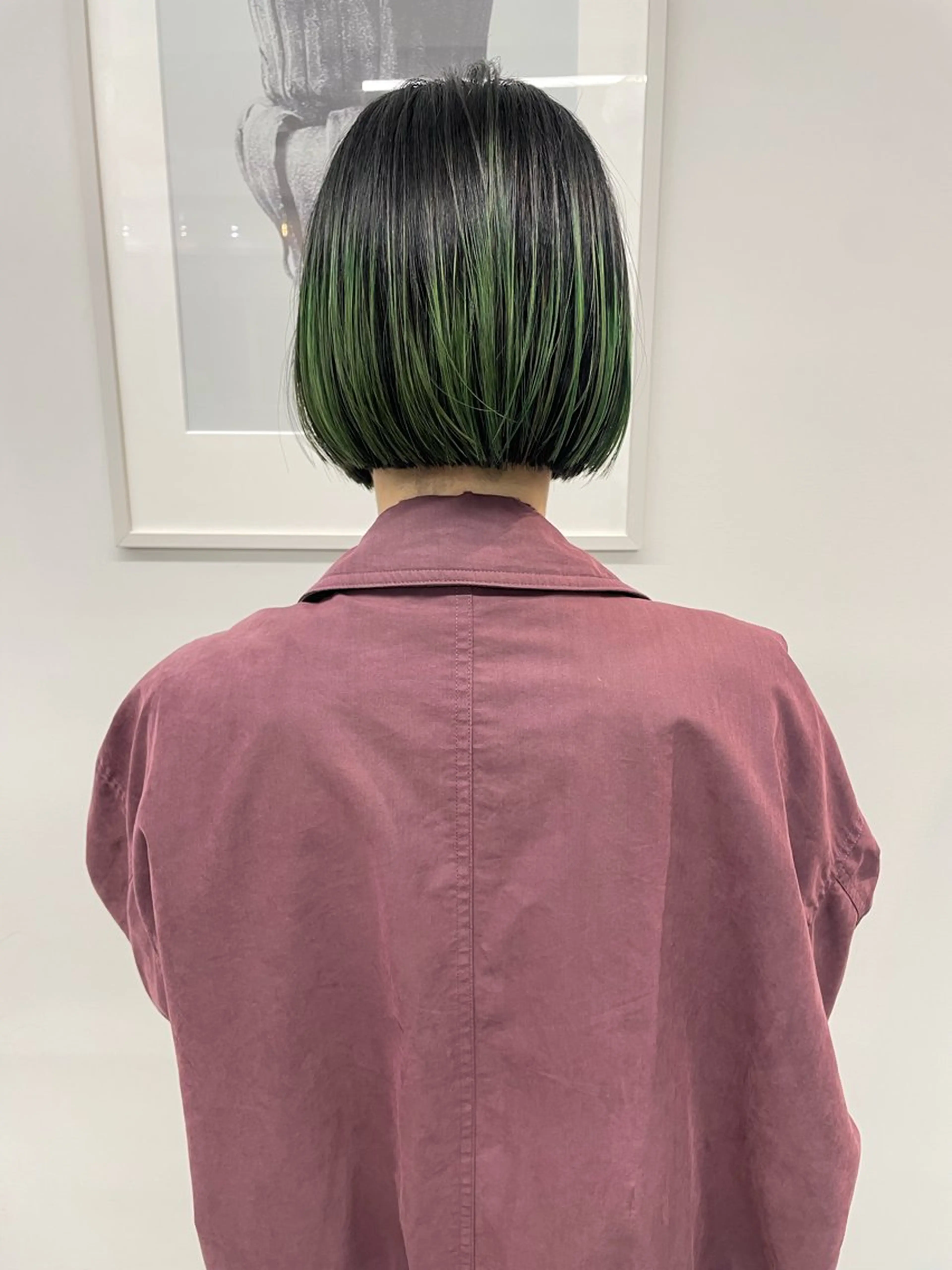 ミディアム オカモト ミユウのヘアスタイル