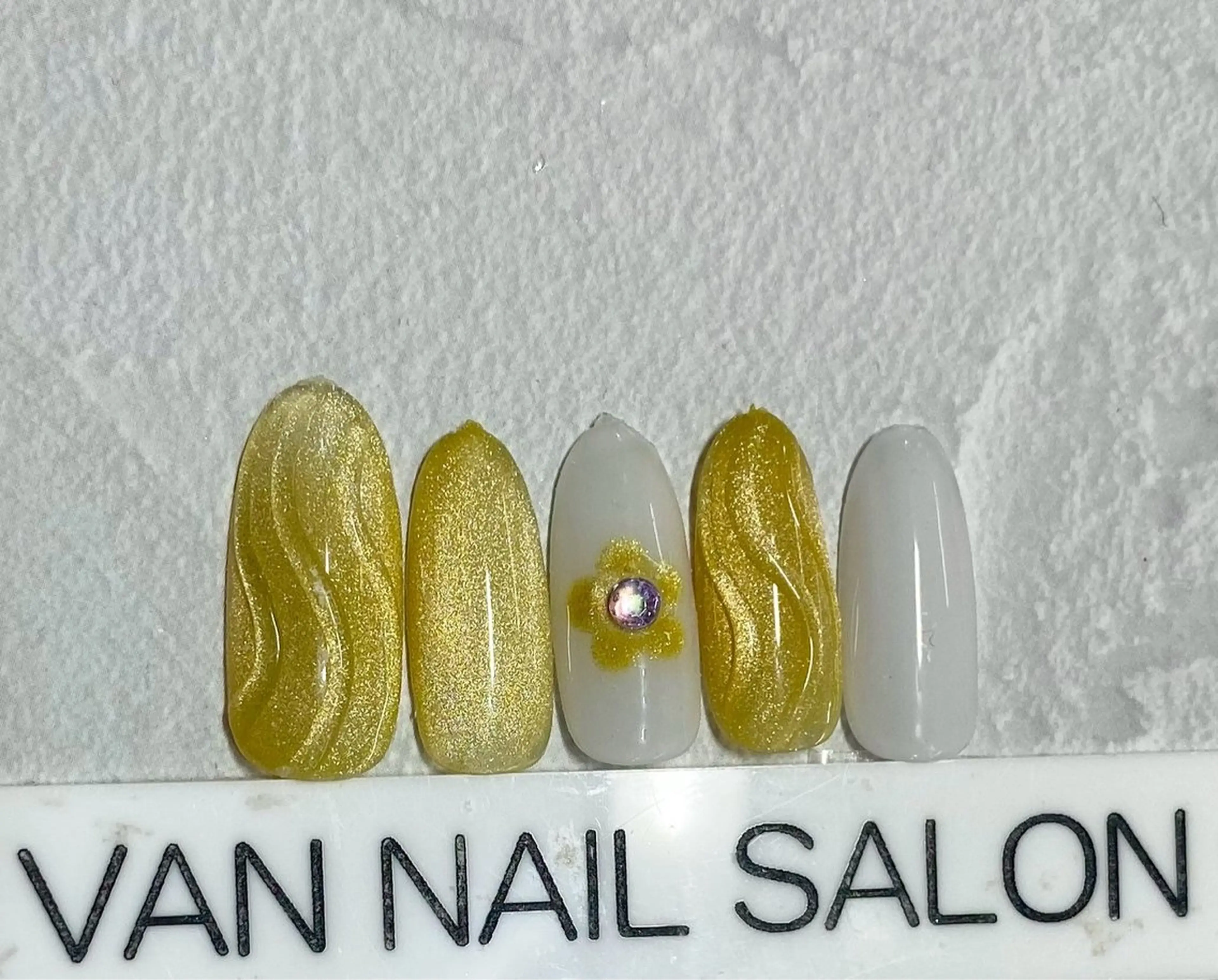 ネイル ハンドネイル Van Nail Salonのネイルデザイン