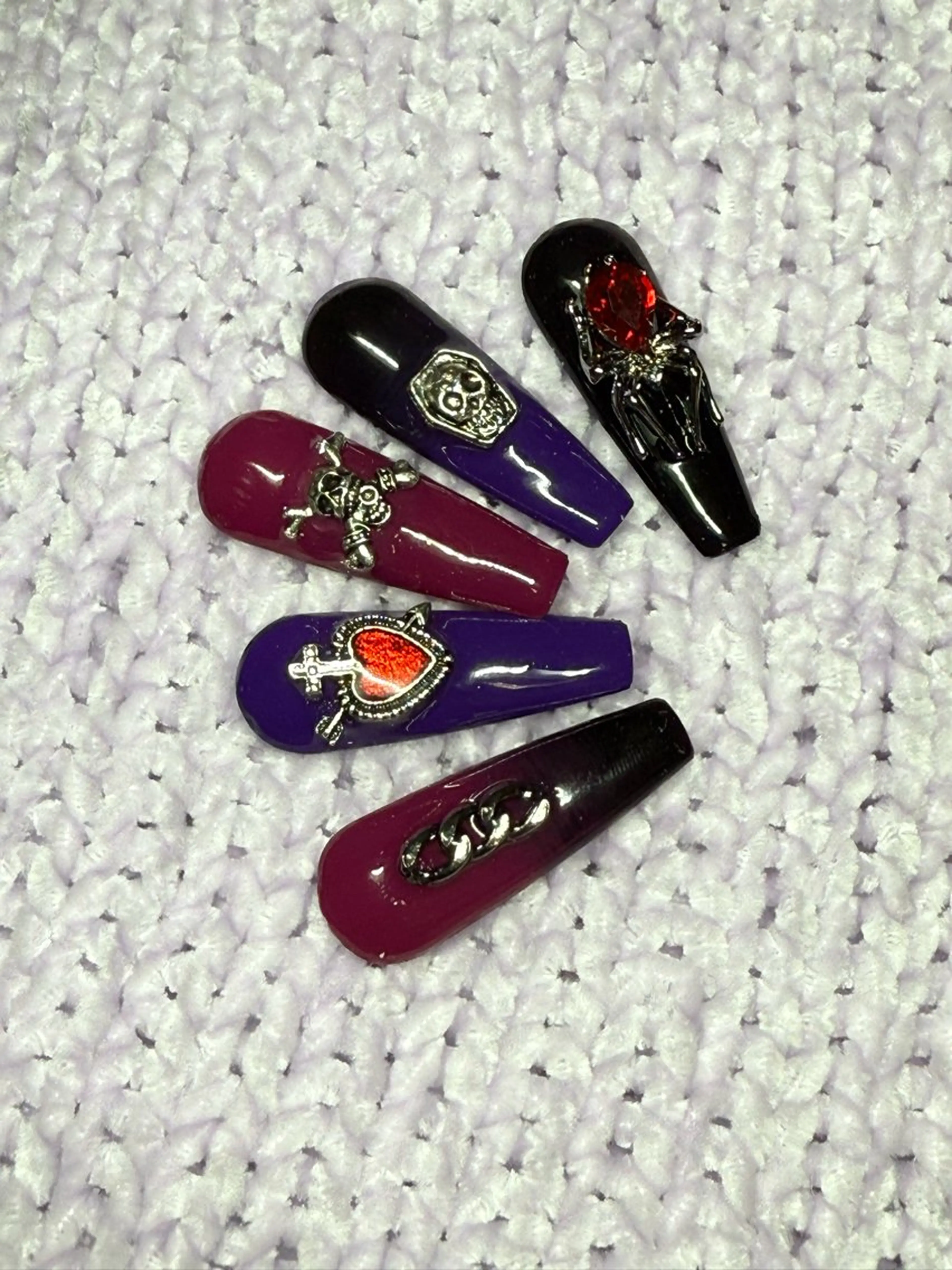 ネイル ベロバ クリスティーナのネイルデザイン