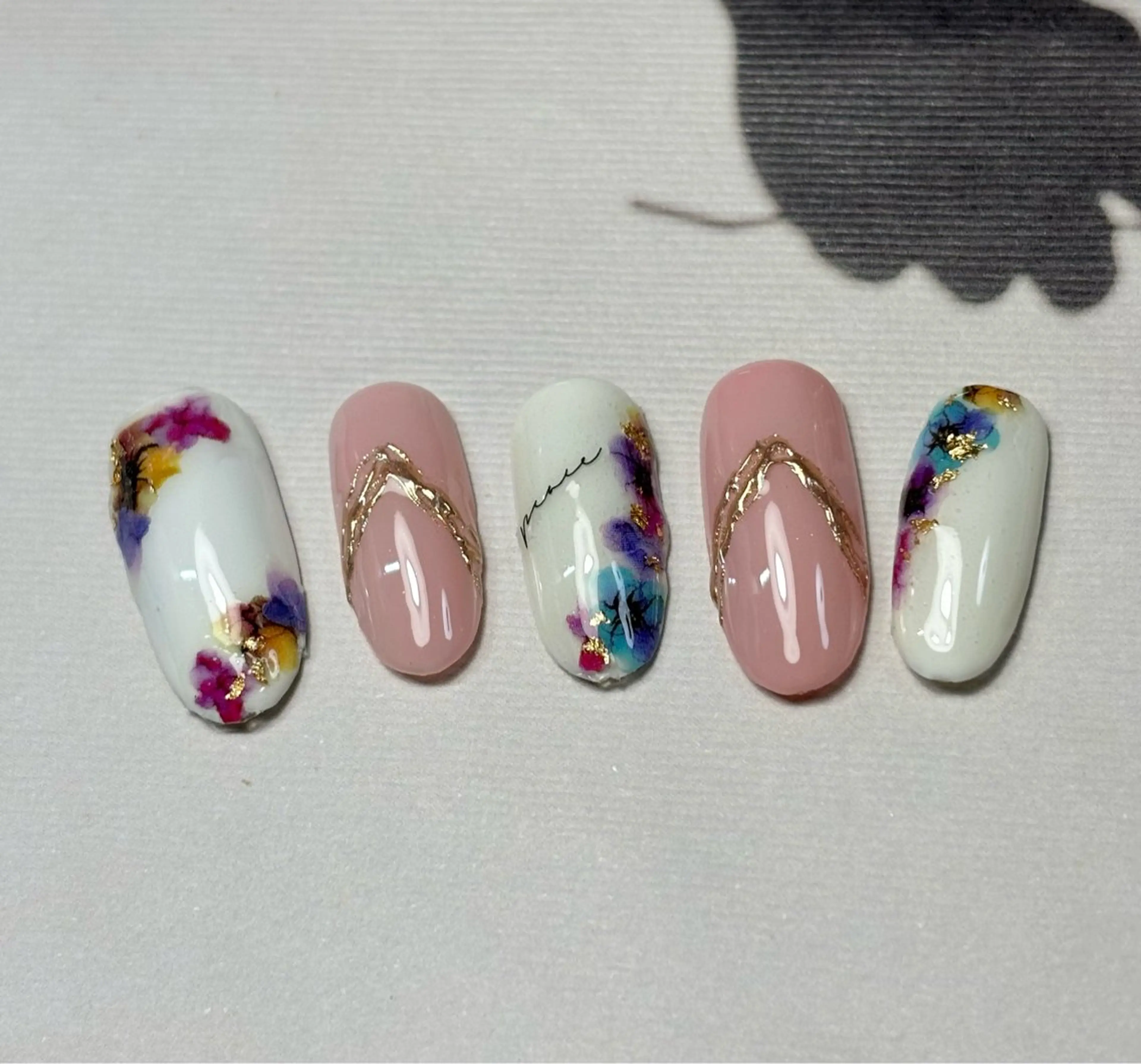 ネイル Y's nailのネイルデザイン