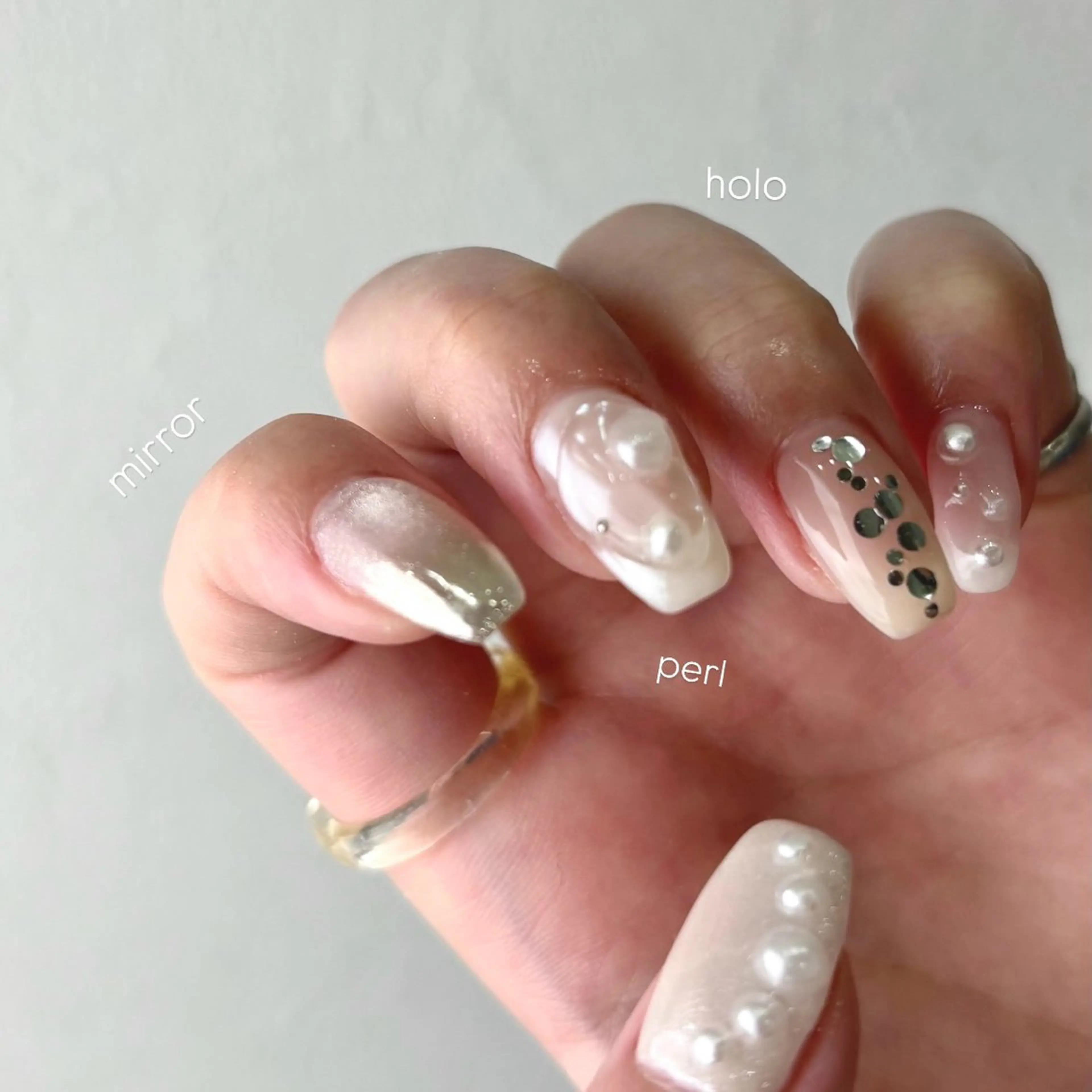 ネイル ニュアンスネイル Be Colorful 新宿店所属・S HINANOのネイルデザイン