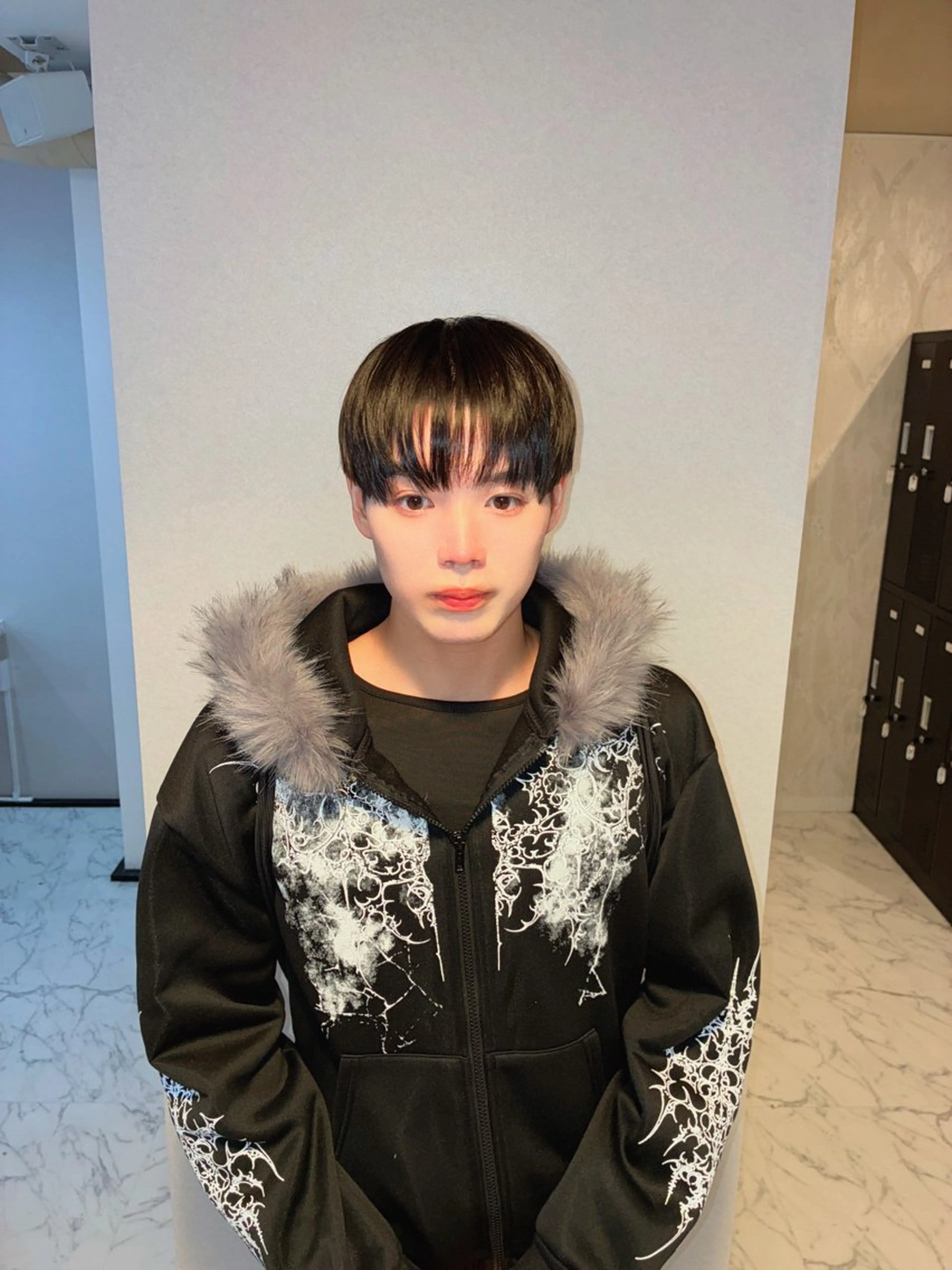 メンズ センターパート ハナダ メイのヘアスタイル