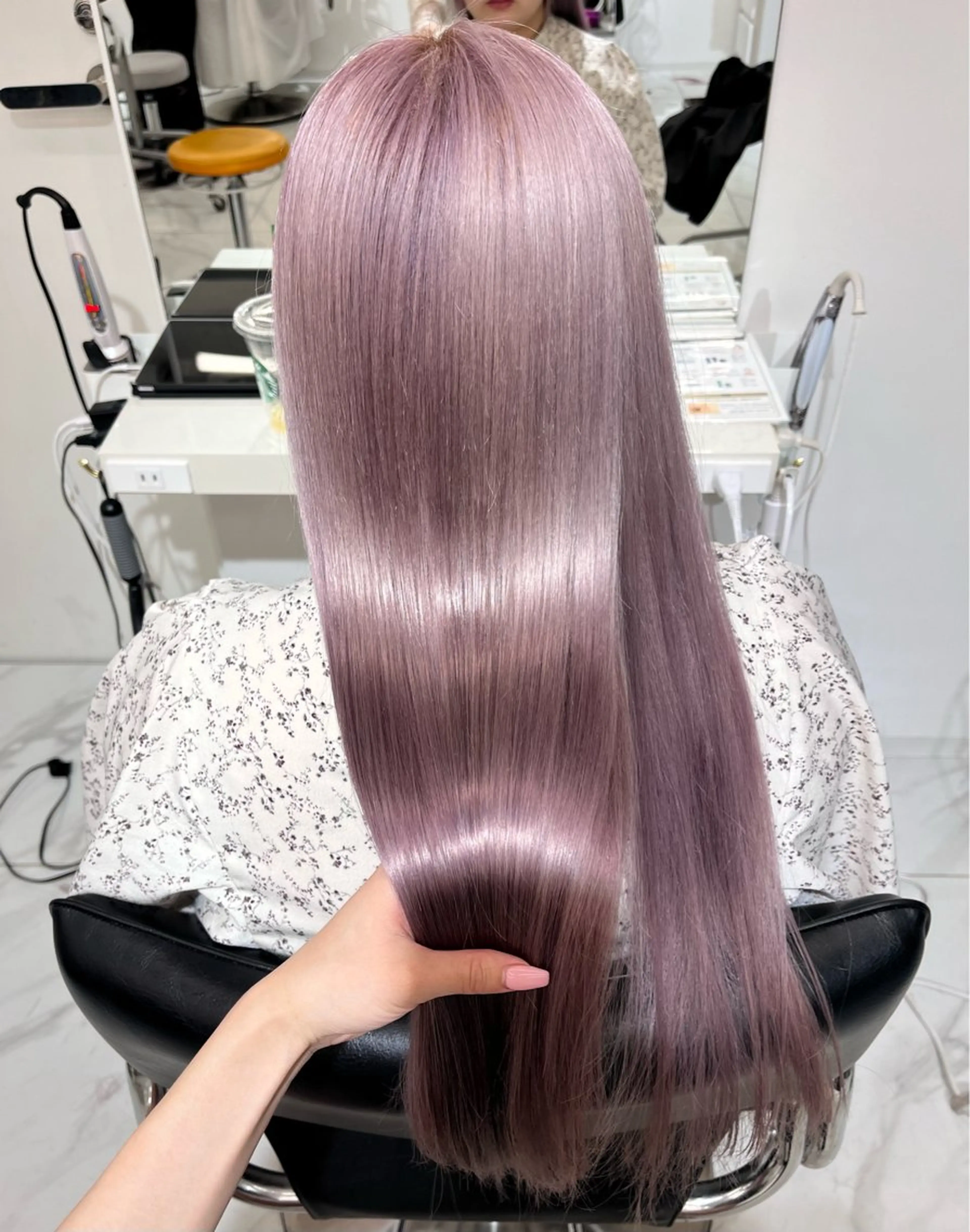 【艶感up🎀】カット＋艶カラー＋BYKARTEトリートメント🤍超音波アイロン付き🤍ロング料金無しの写真