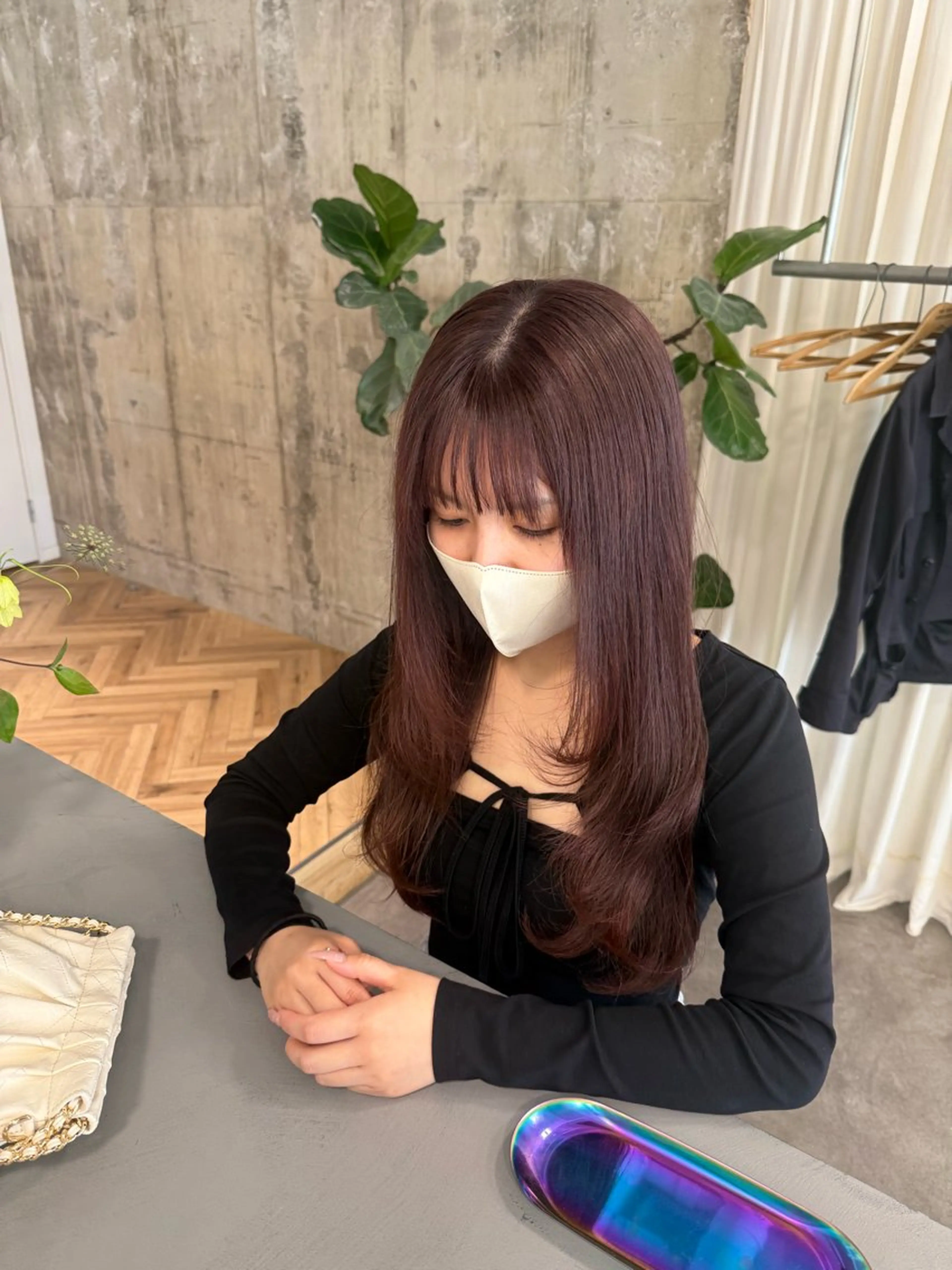 ロング レイヤーカット PACE所属・ayumi ／透明感カラーのヘアスタイル