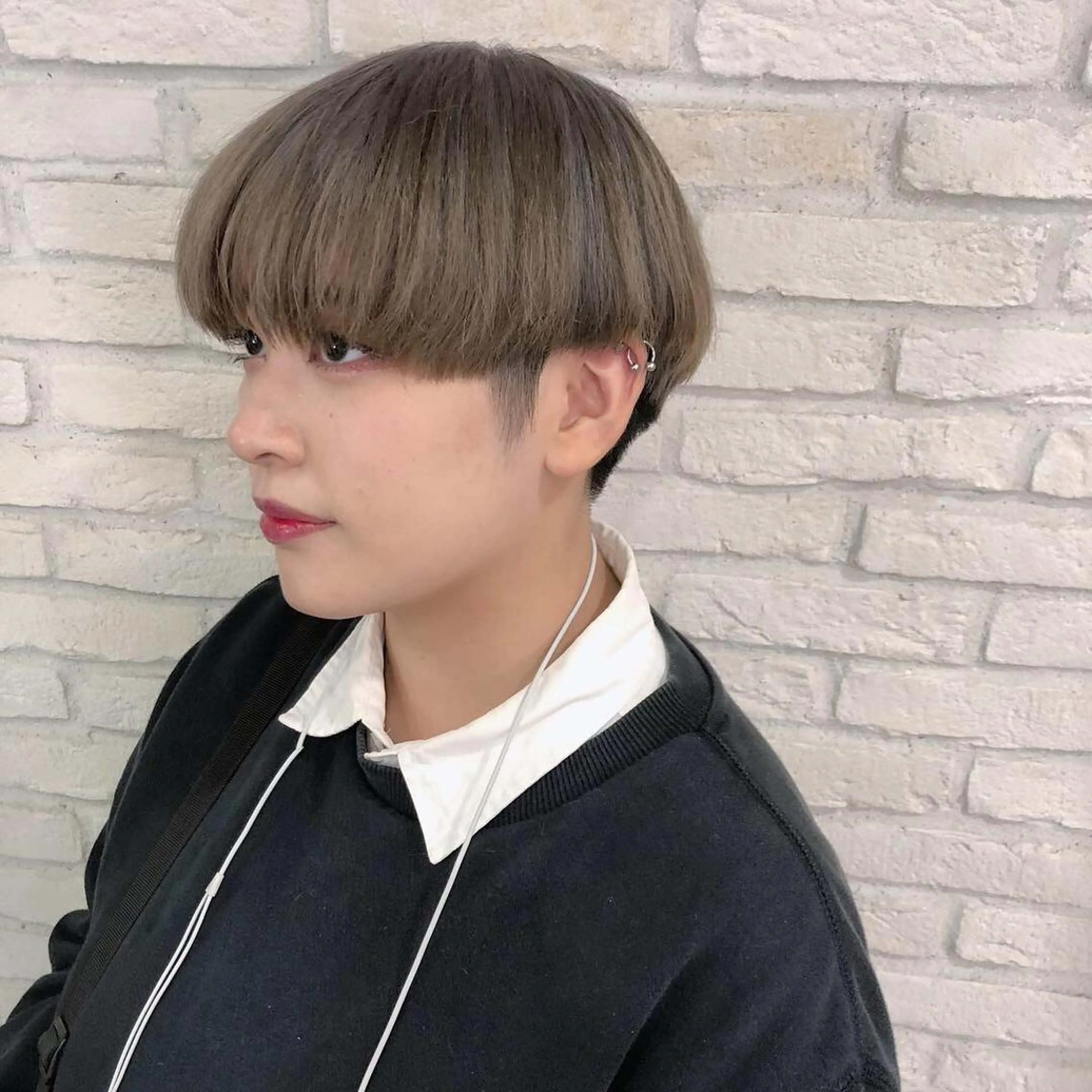 ショート カラー アッシュ ベージュカラー HAUS 片山みほのヘアスタイル