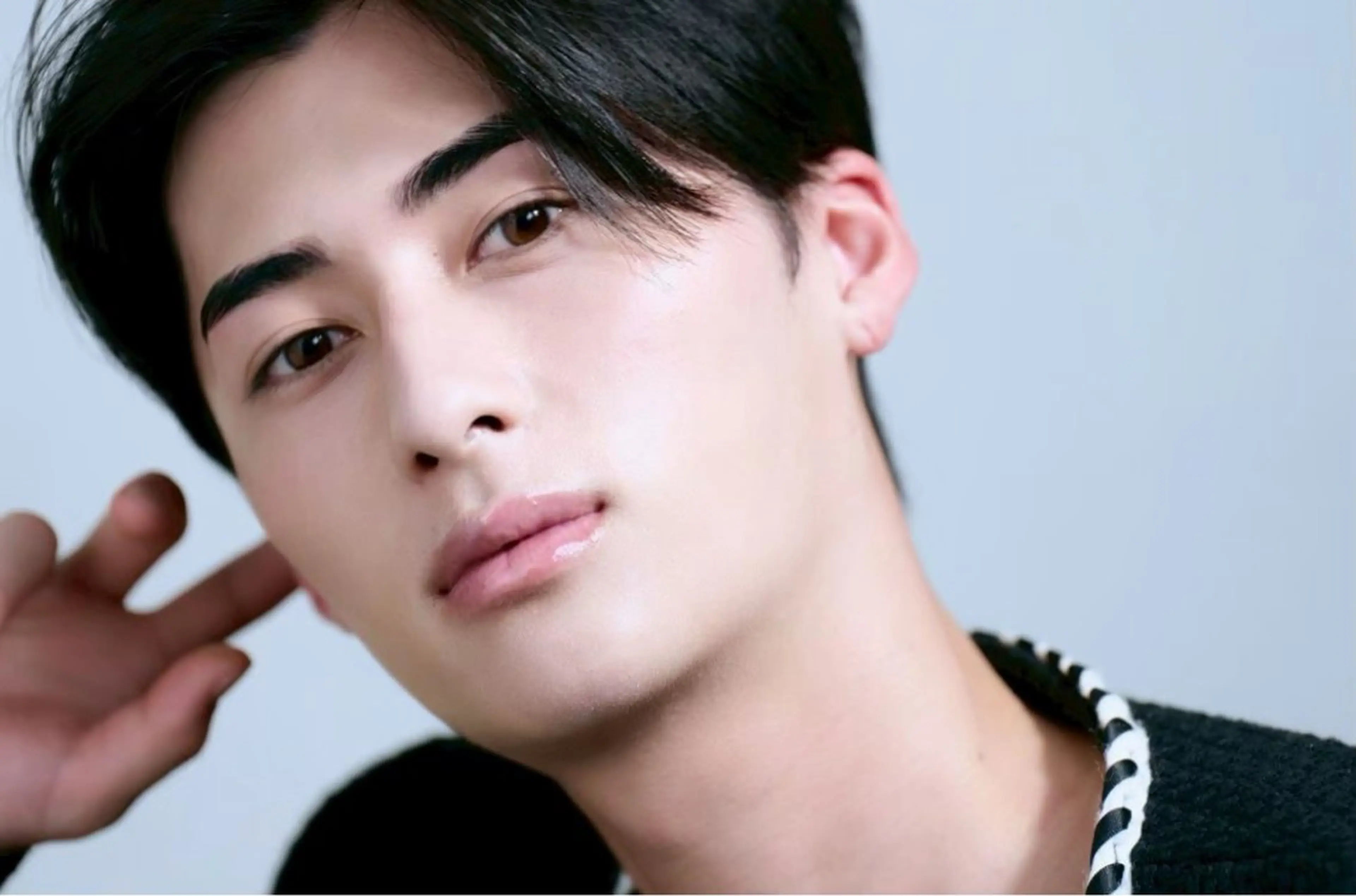 【メンズ眉毛WAX】の写真