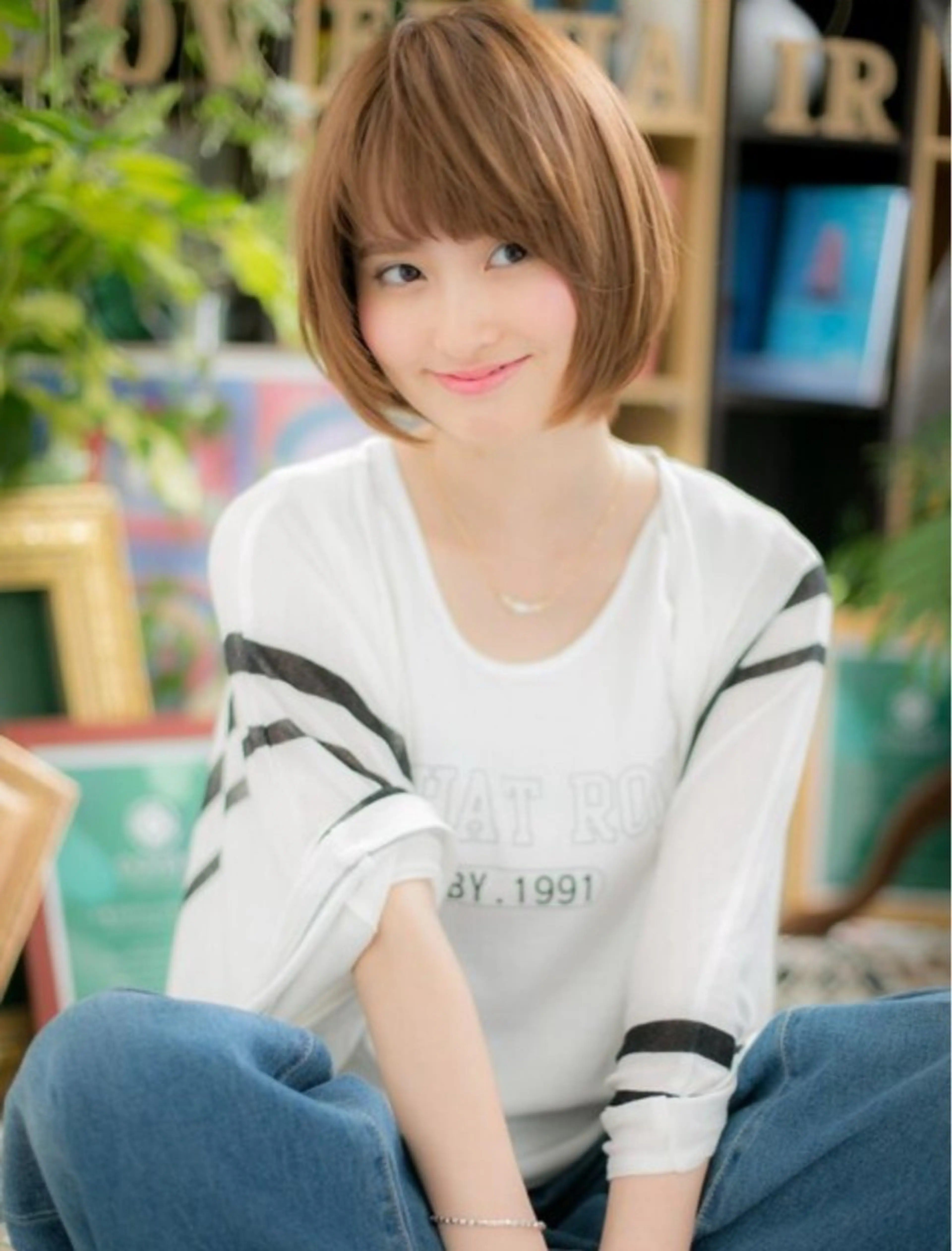 ショート カラー ヘアアレンジ ハイトーンカラー オレンジ イエローカラー ボブ 斜めバング 💧艶髪ストレート ✨ロング/府川直樹のヘアスタイル