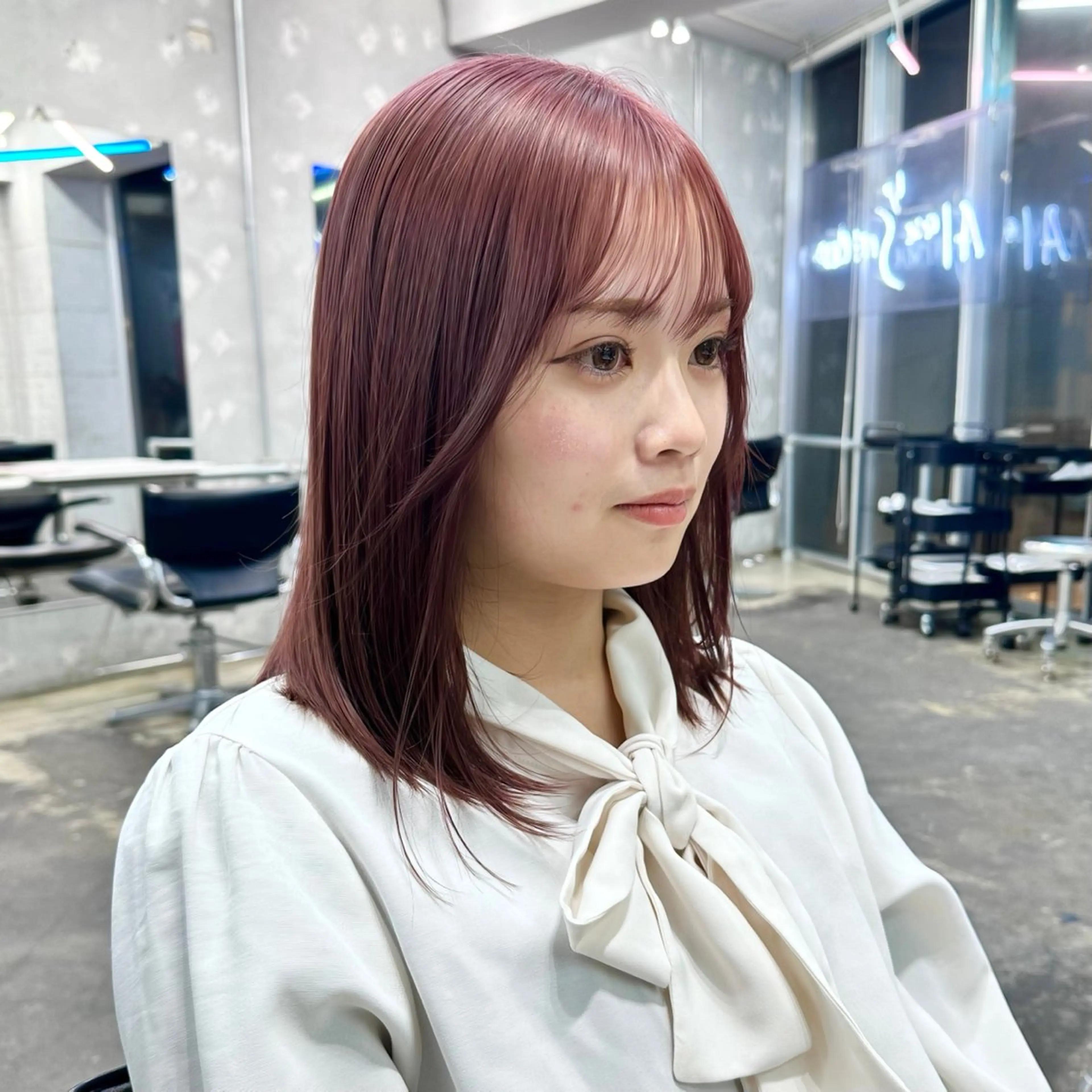 セミロング カラー ヘアアレンジ 🎀モテ暖色× エクステ🎀あかりのヘアスタイル