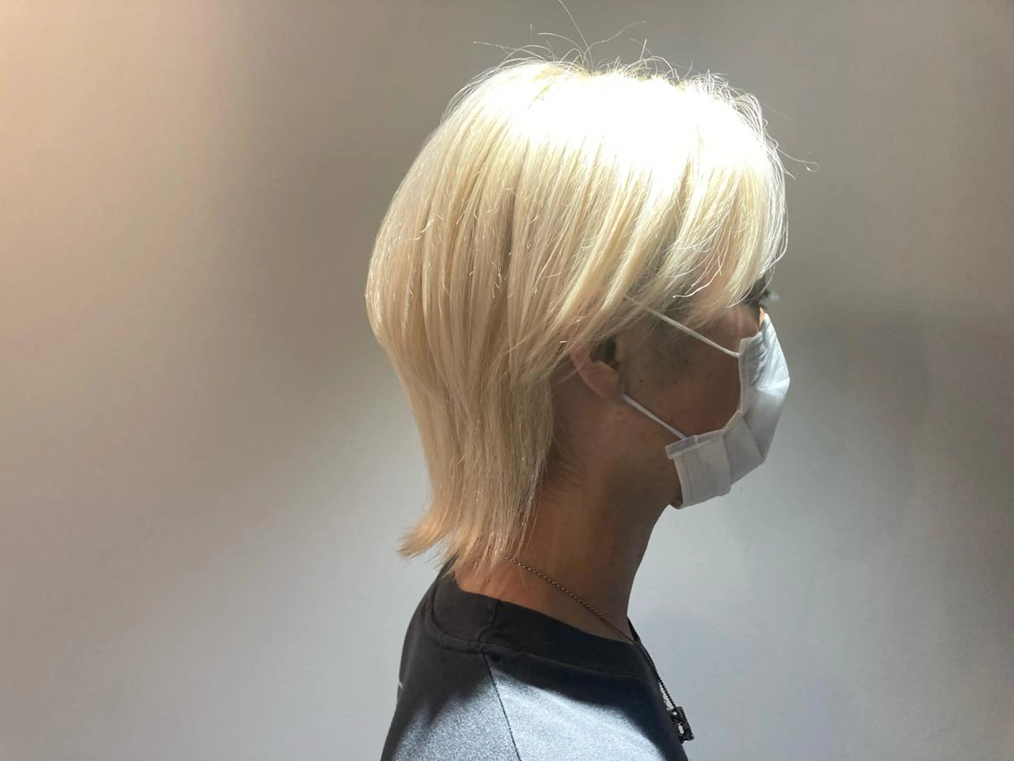 カラー メンズ 透明感ハイトーン☆ 今津 佑太のヘアスタイル